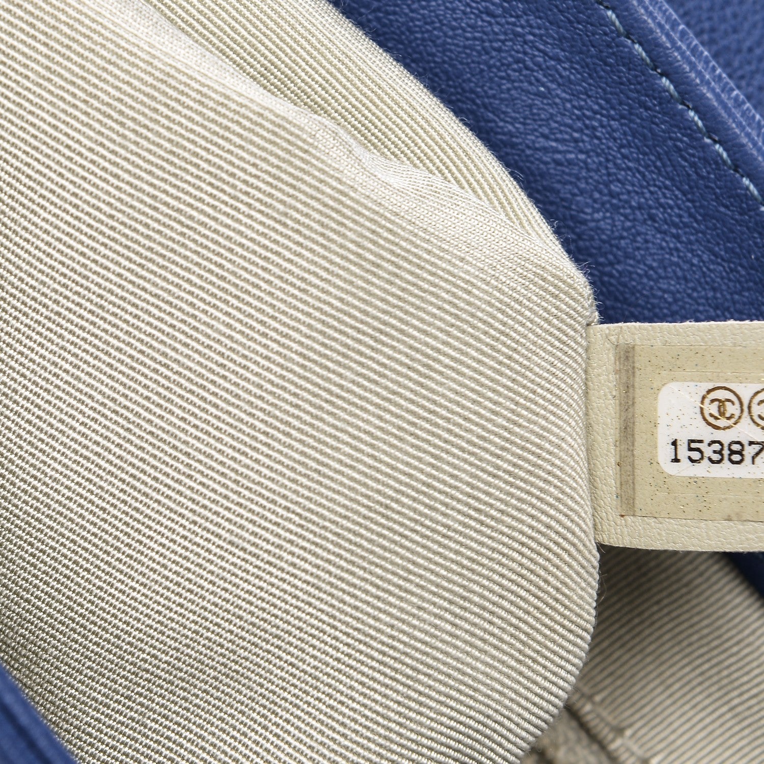 Chanel Washed Lambskin Medium Chain Around Messenger Blue 7 of 7