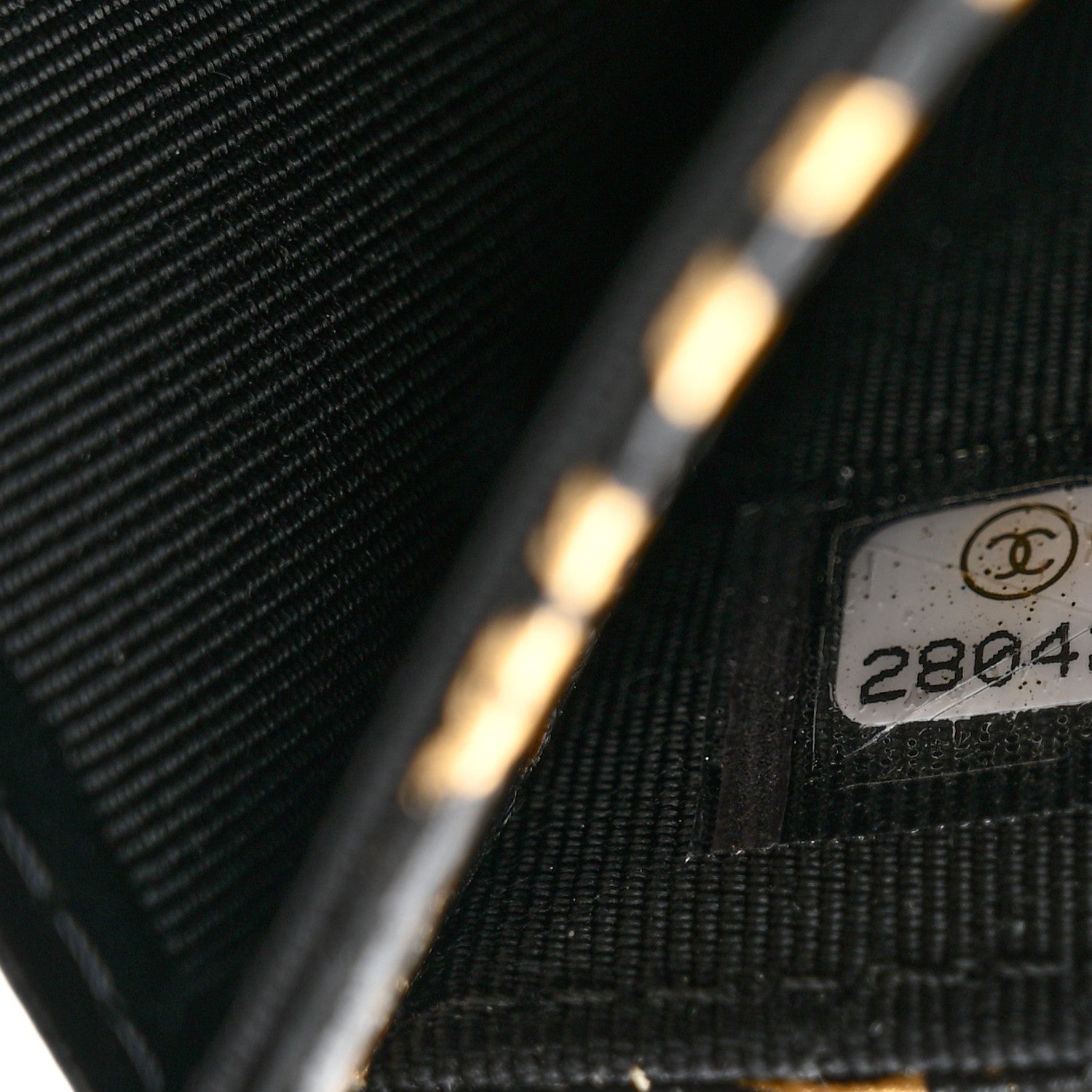Chanel Calfskin Crocodile Embossed Graffiti 2.55 Cocodile Reissue Flap Card Holder Black Gold 8 of 8