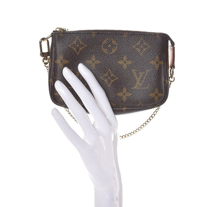 Louis Vuitton Monogram Mini Pochette Accessories 2 of 9