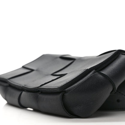 Bottega Veneta Nappa Maxi Intreccio The Belt Cassette Bag Black 8 of 9