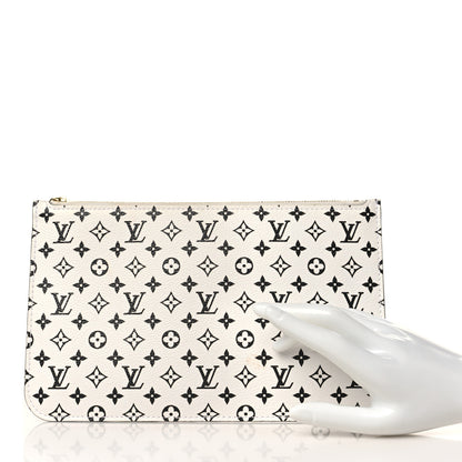 Louis Vuitton Monogram Giant Neverfull MM GM Pochette White 2 of 7