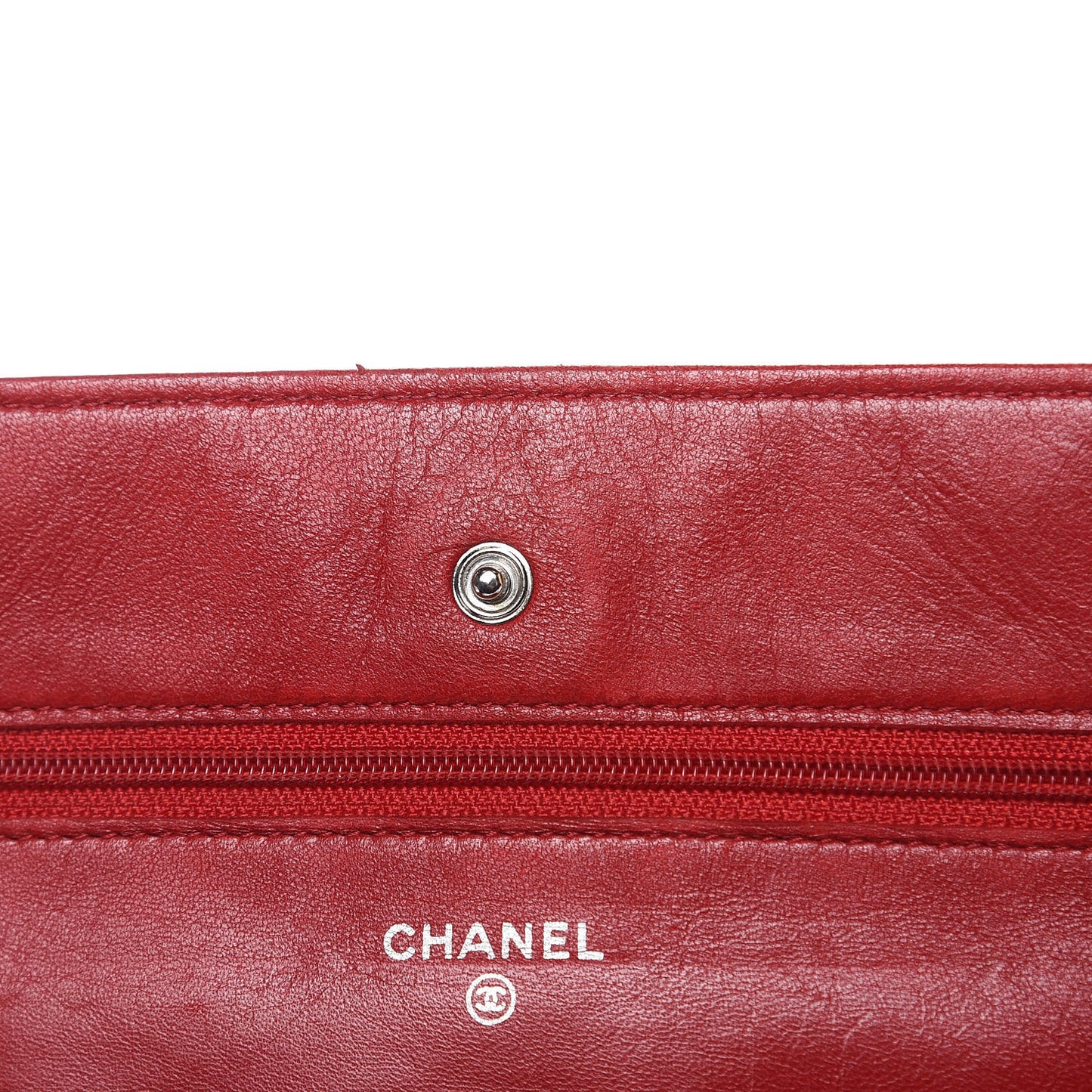 Patent Quilted Wallet On Chain WOC Red