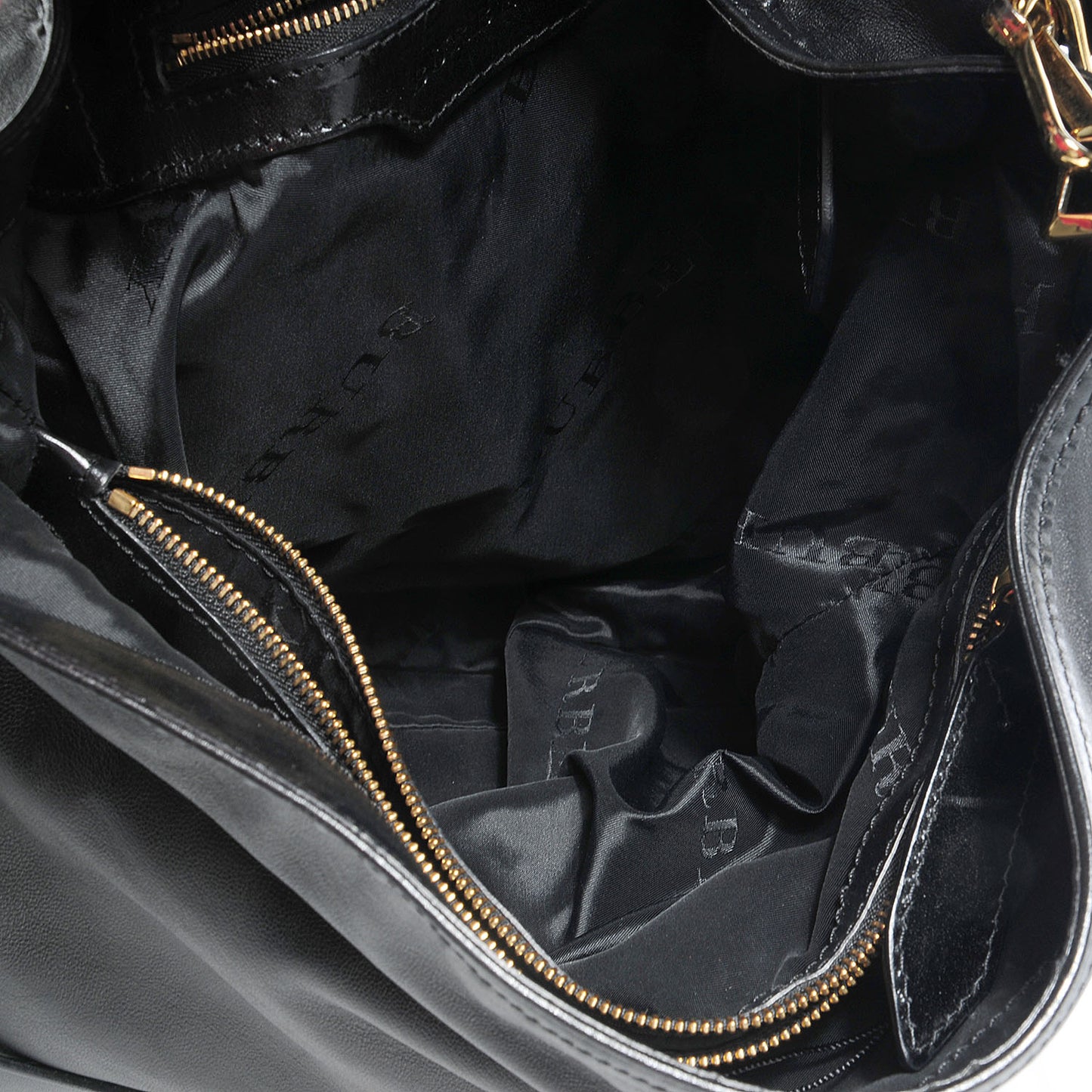 Soft Lambskin Bridle Calfskin Medium Gosford Hobo Black