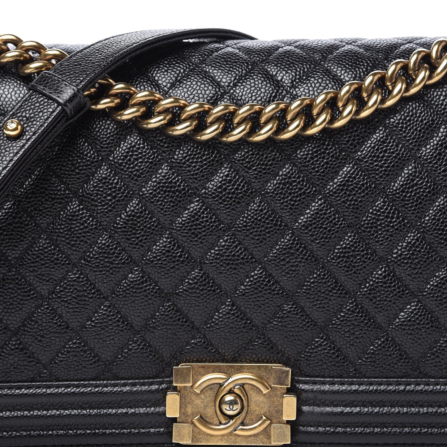 Caviar Quilted New Medium Boy Flap Black