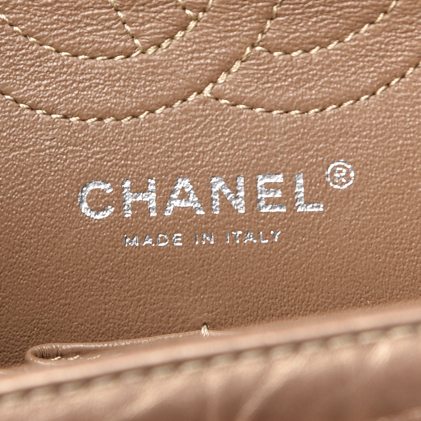 Metallic Calfskin Quilted 2.55 Reissue 224 Flap Gold