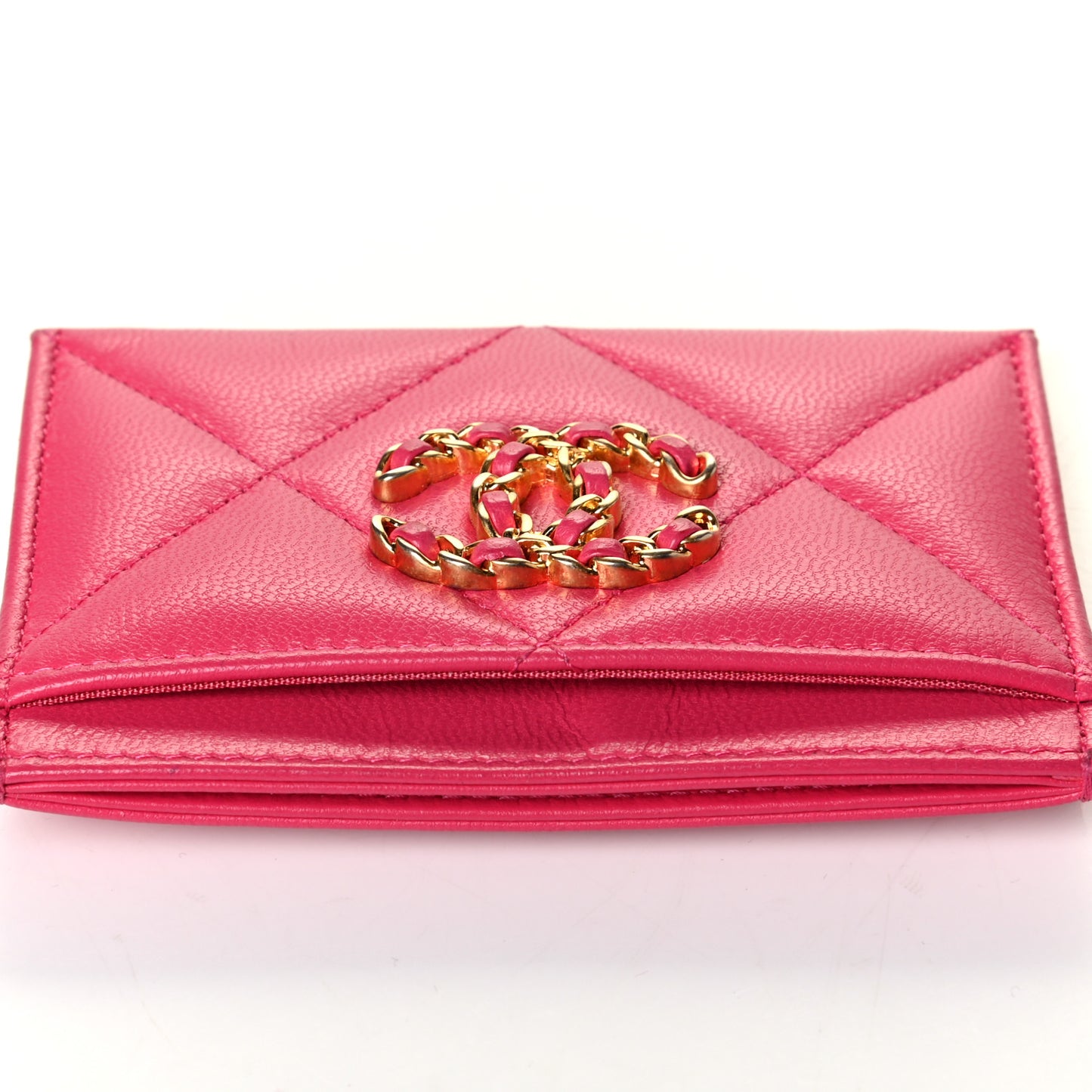 Lambskin Quilted Chanel 19 Card Holder Dark Pink