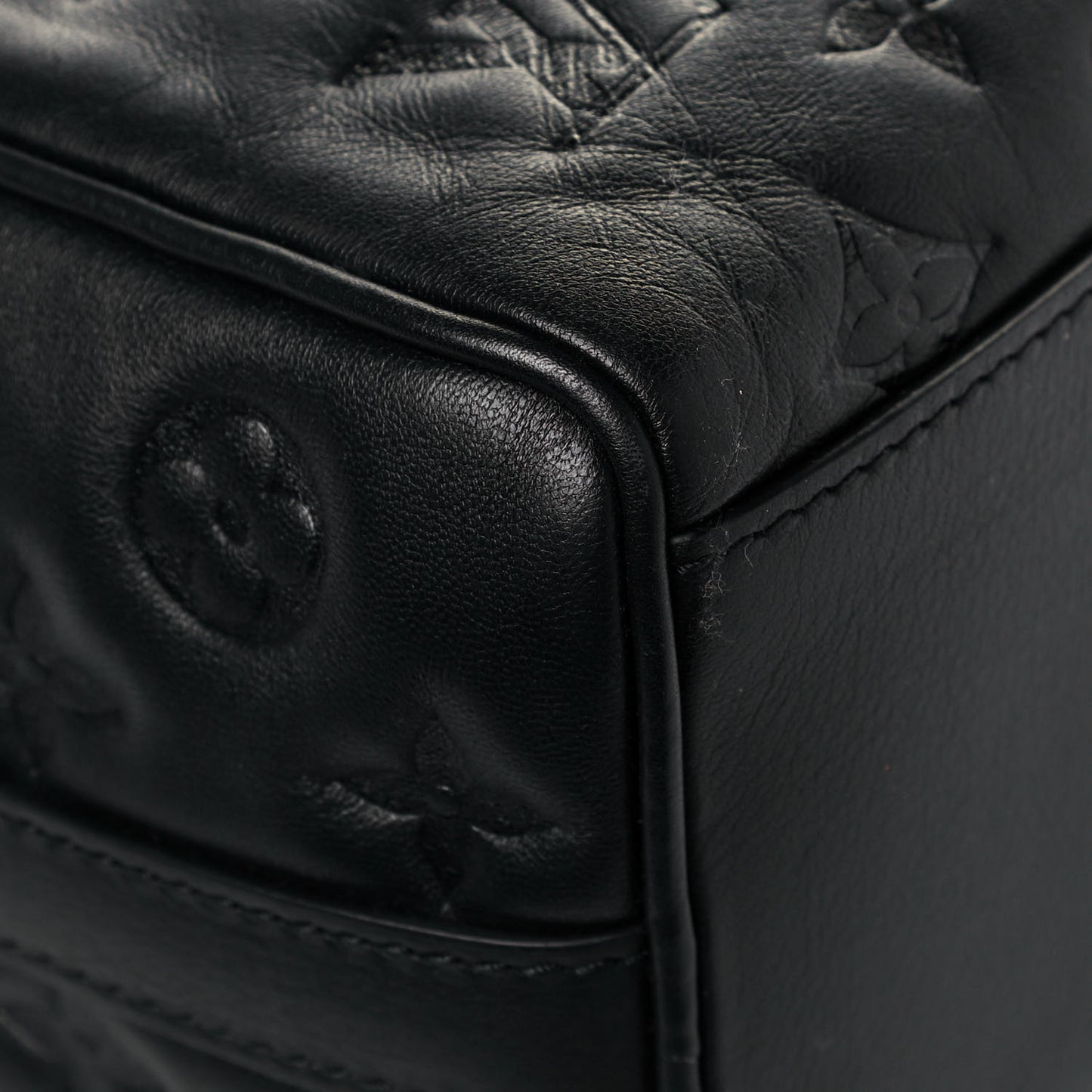Lambskin Embossed Monogram Speedy 22 Bandouliere Black