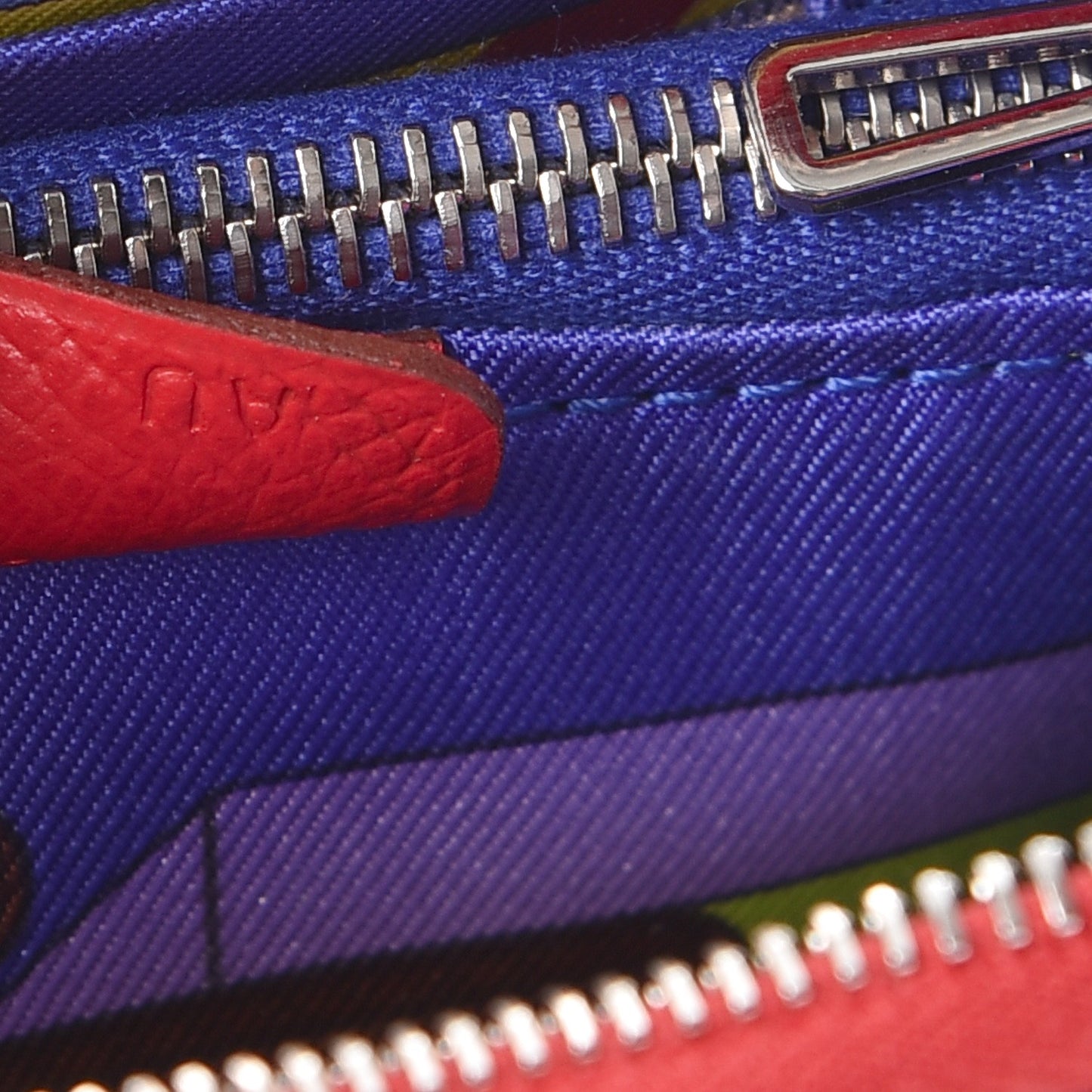 Epsom Silk'in Compact Wallet Bougainvillea