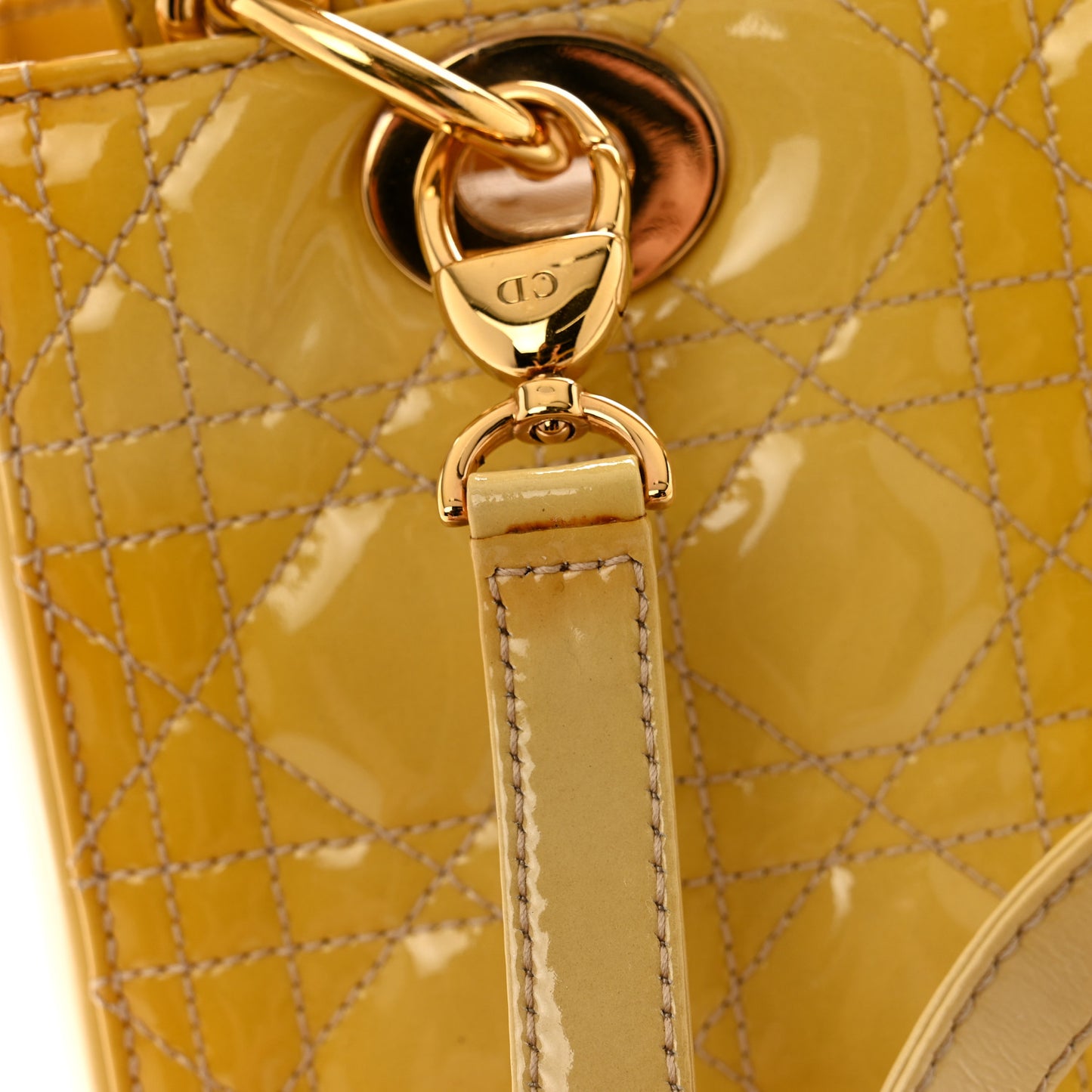 Patent Cannage Medium Lady Dior Beige