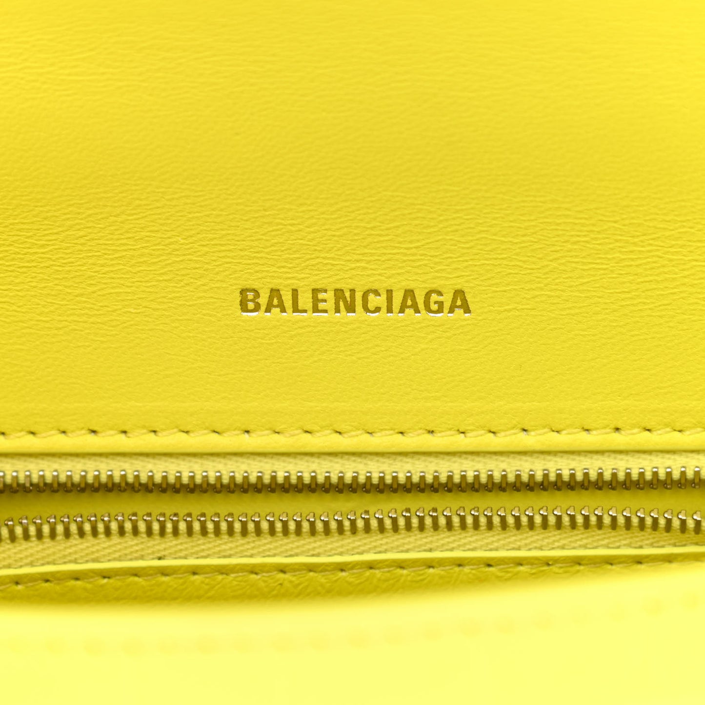 Shiny Calfskin Crocodile Embossed Small Hourglass Top Handle Bag Light Yellow