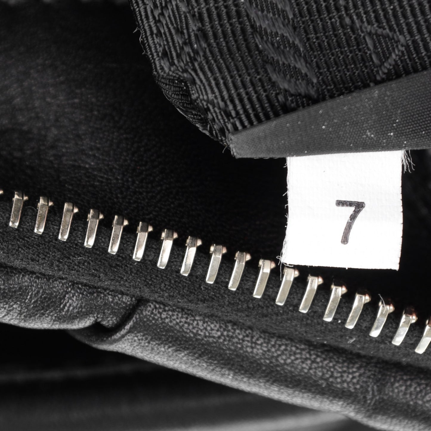 Soft Calf Pleated Hobo Nero Black