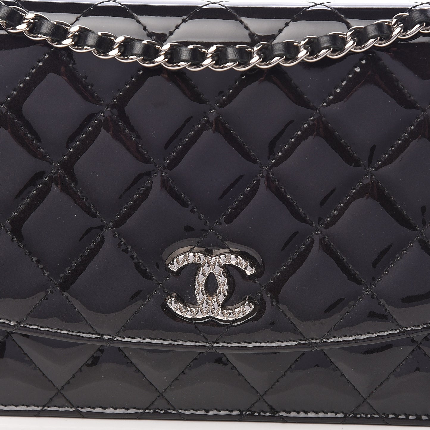 Patent Quilted Brilliant Wallet On Chain WOC Black