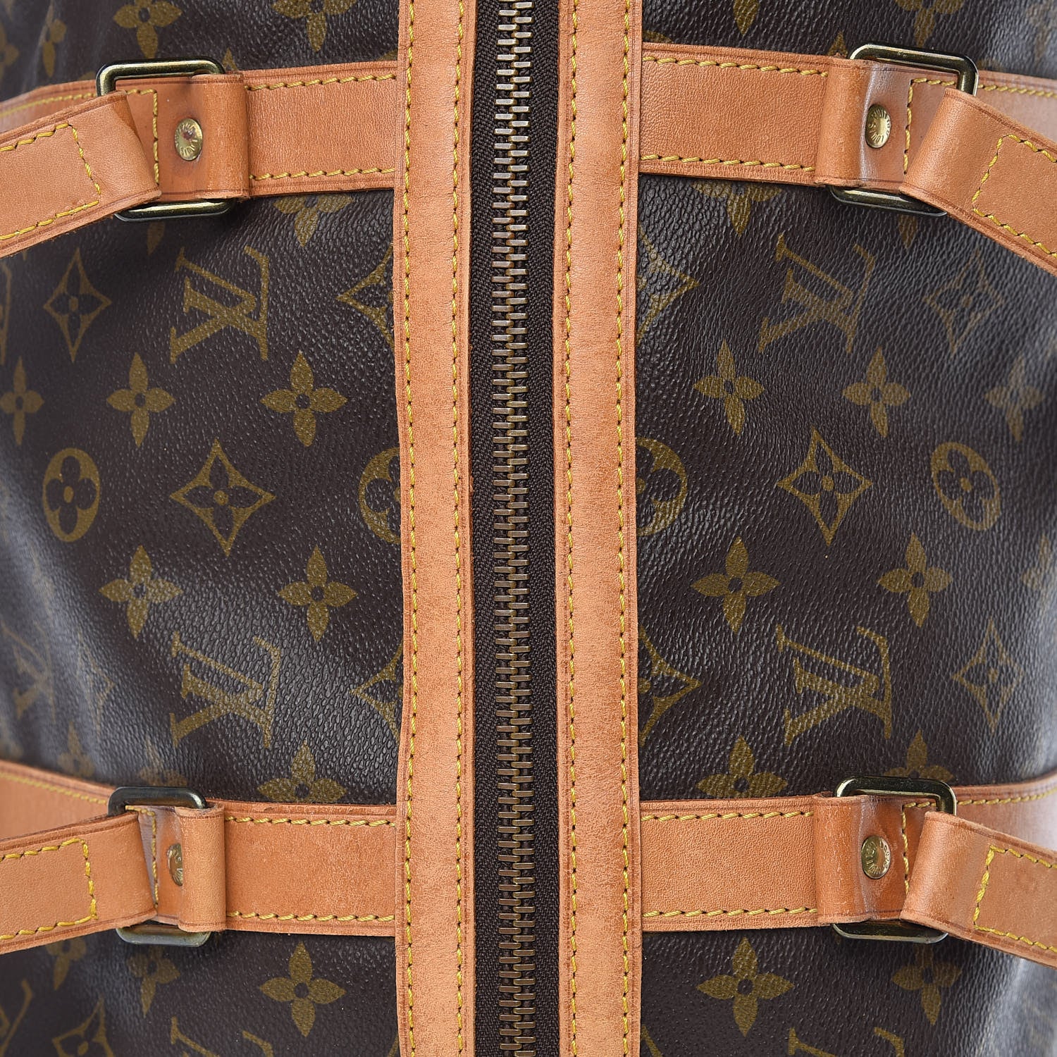 Louis Vuitton Monogram Sac Souple 45 19 of 19