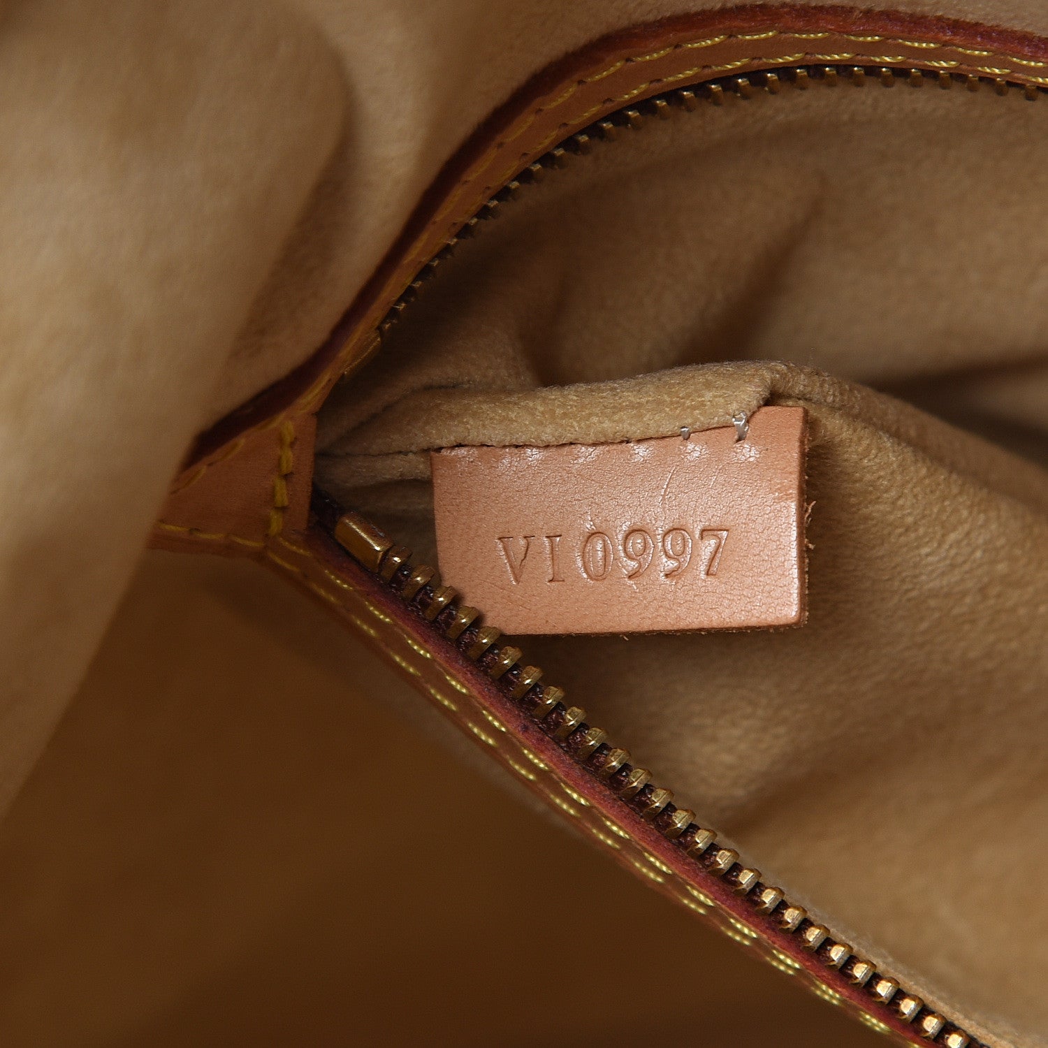 Louis Vuitton Monogram Babylone 6 of 23