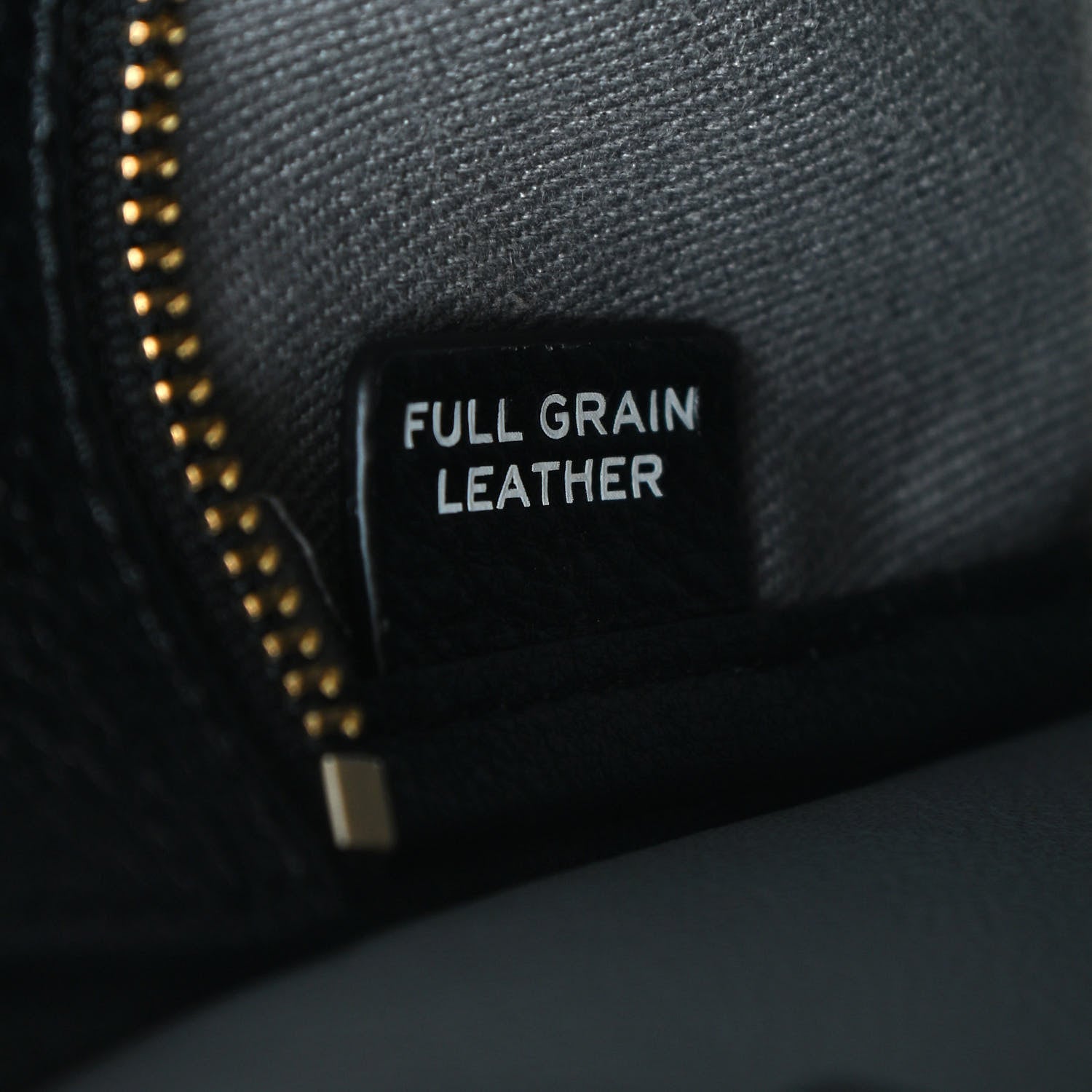 Marc Jacobs Grained Calfskin Small The Tote Bag Black 6 of 11