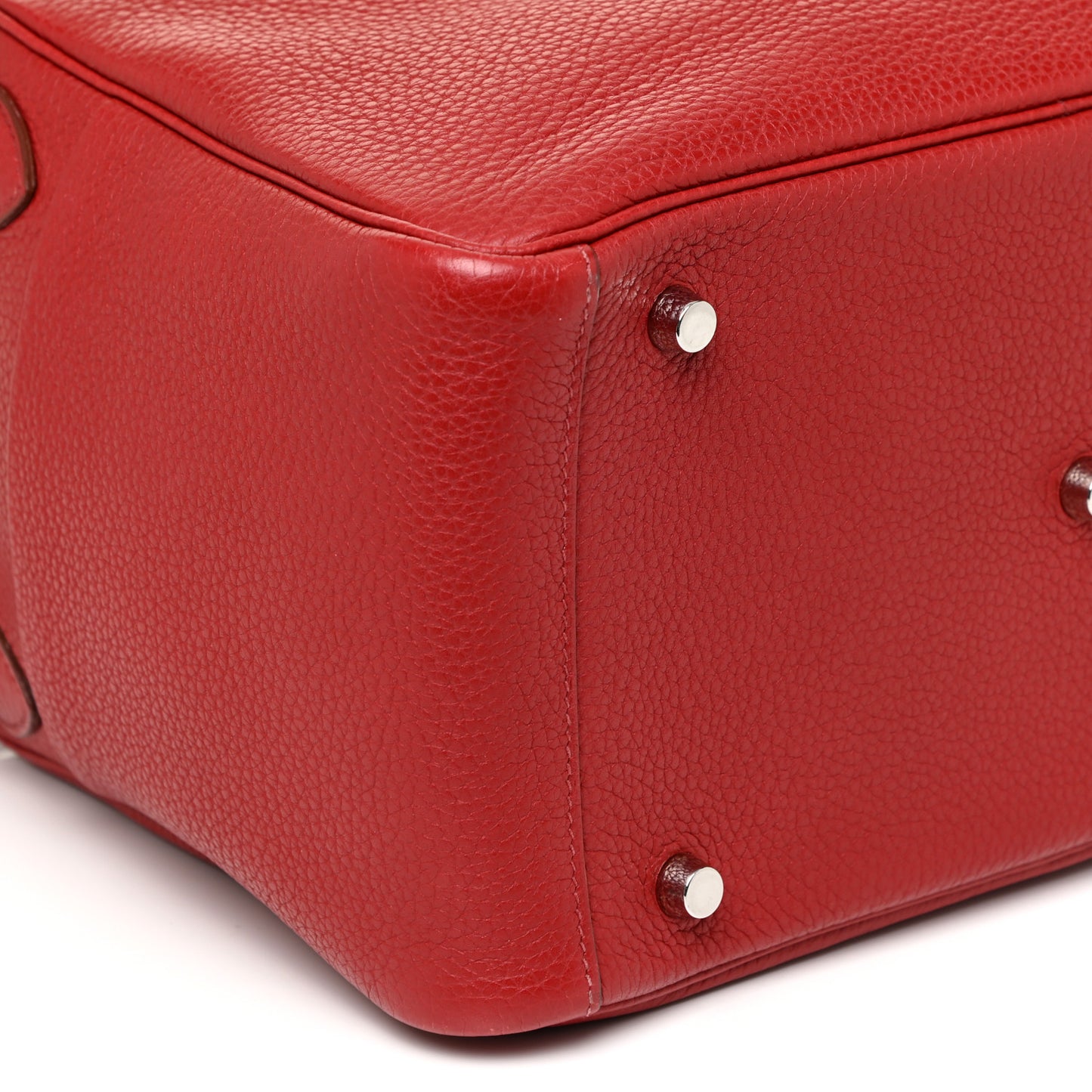 Taurillon Clemence Lindy 30 Rouge Garance