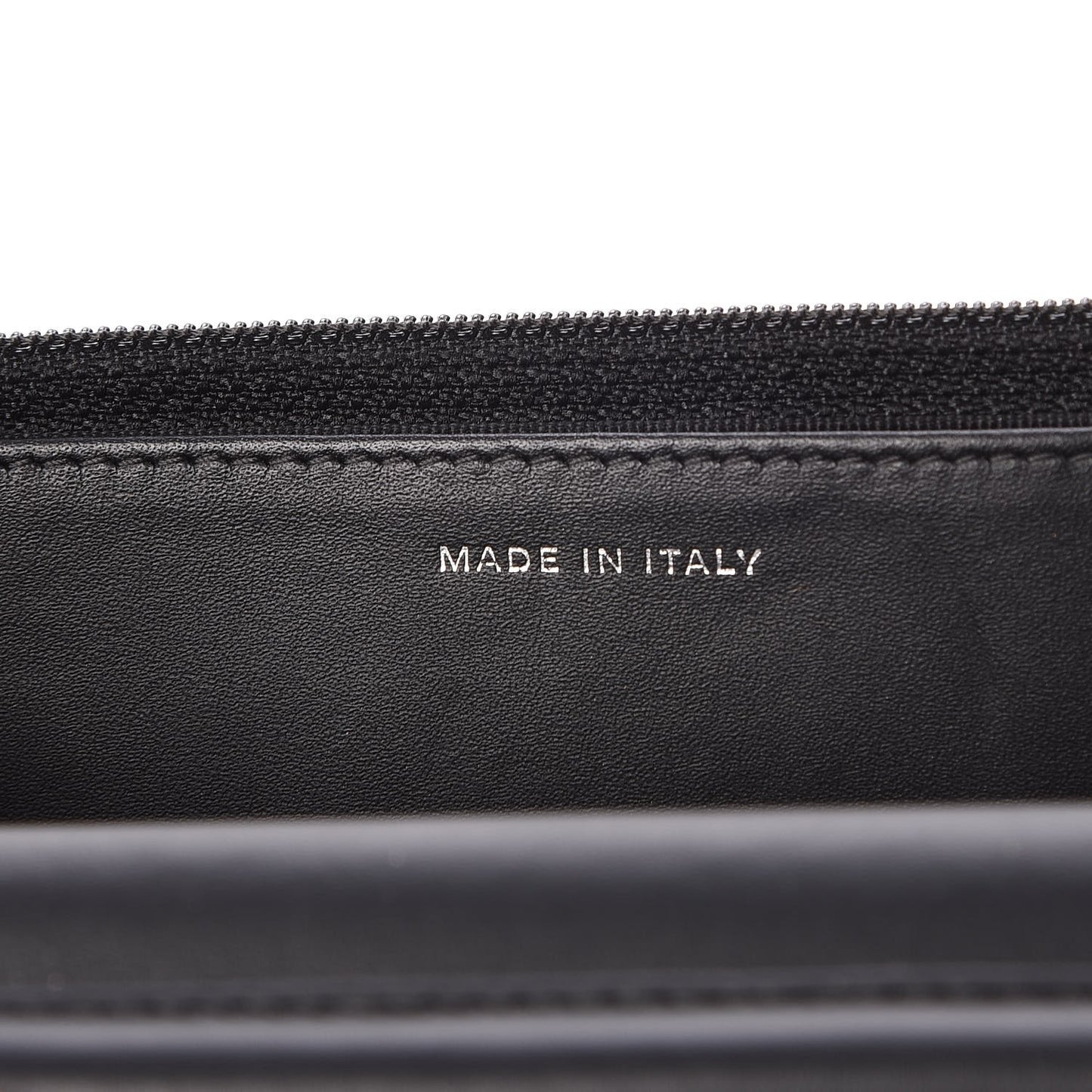 Patent Goatskin Quilted Paris Dallas Wallet On Chain WOC Black