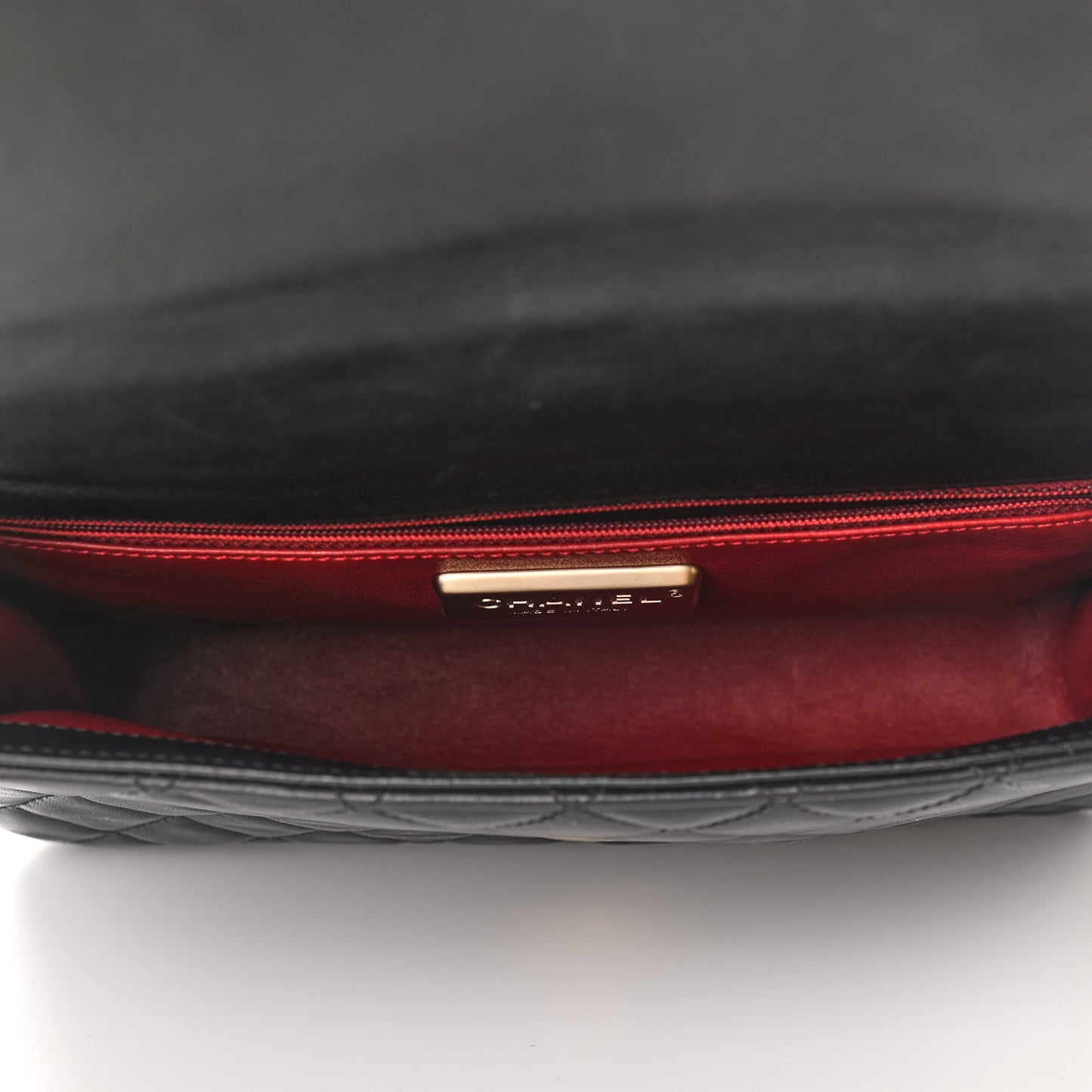 Lambskin Medium Westminster Pearl Flap Black