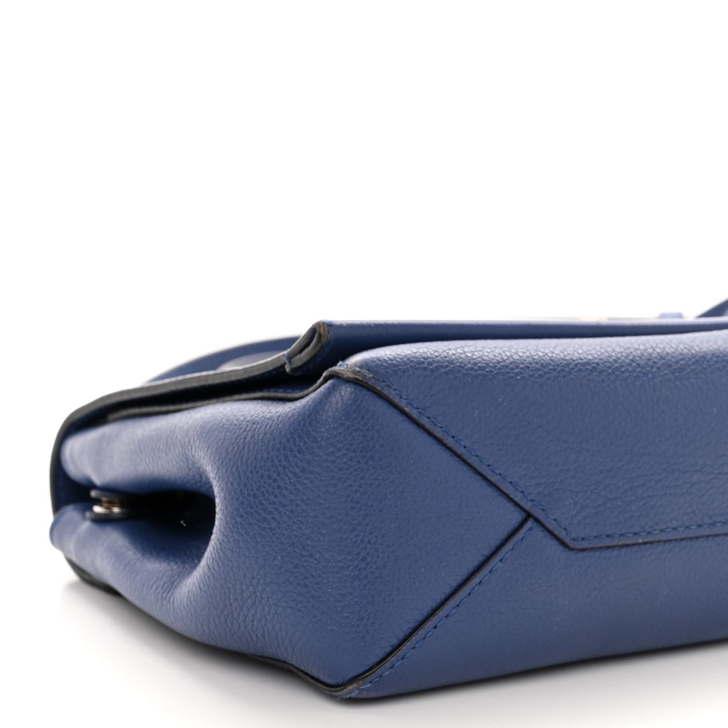 Soft Calfskin Lockme II Chain Bag BB Blue