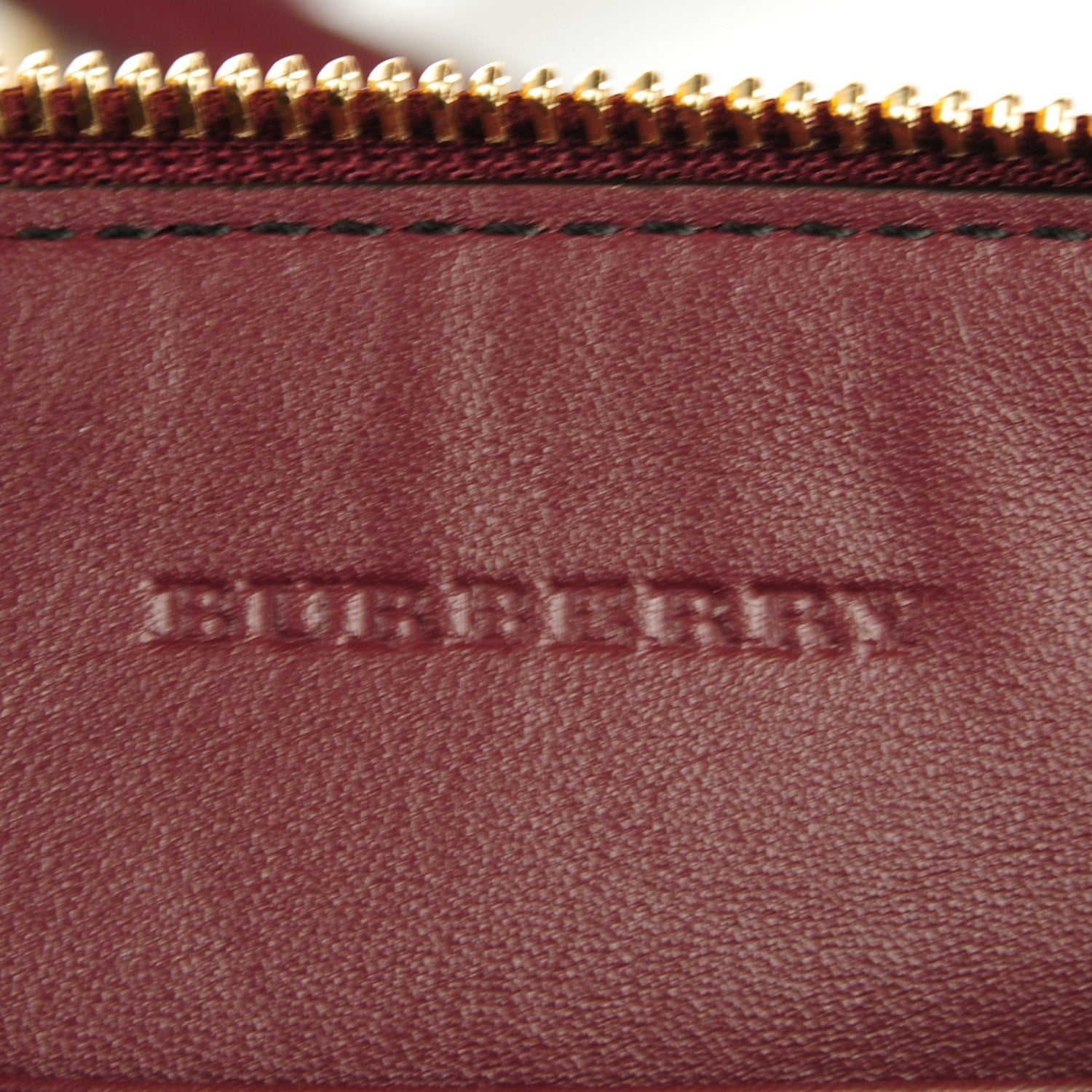 Burberry House Check Derby Peyton Crossbody Clutch Bag Mahogany Red 16 of 22