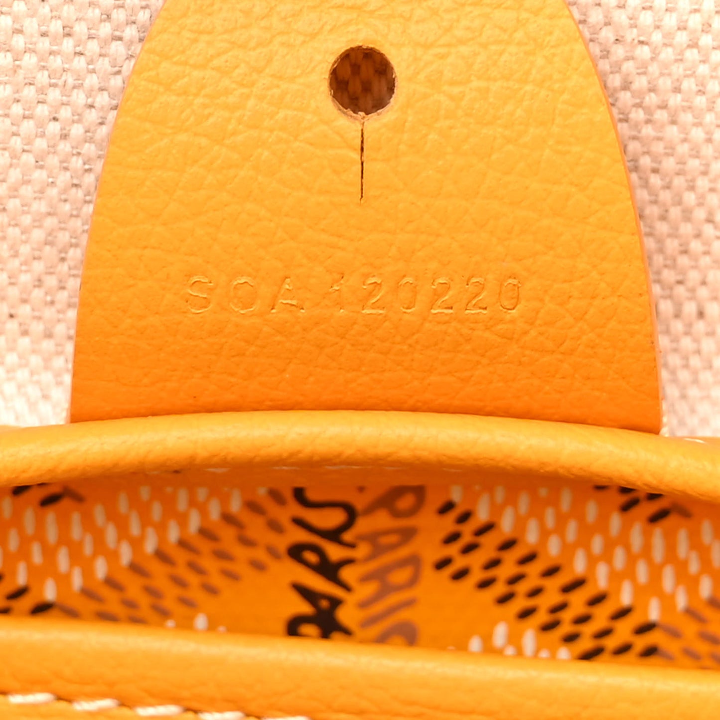 Goyardine Artois MM Yellow
