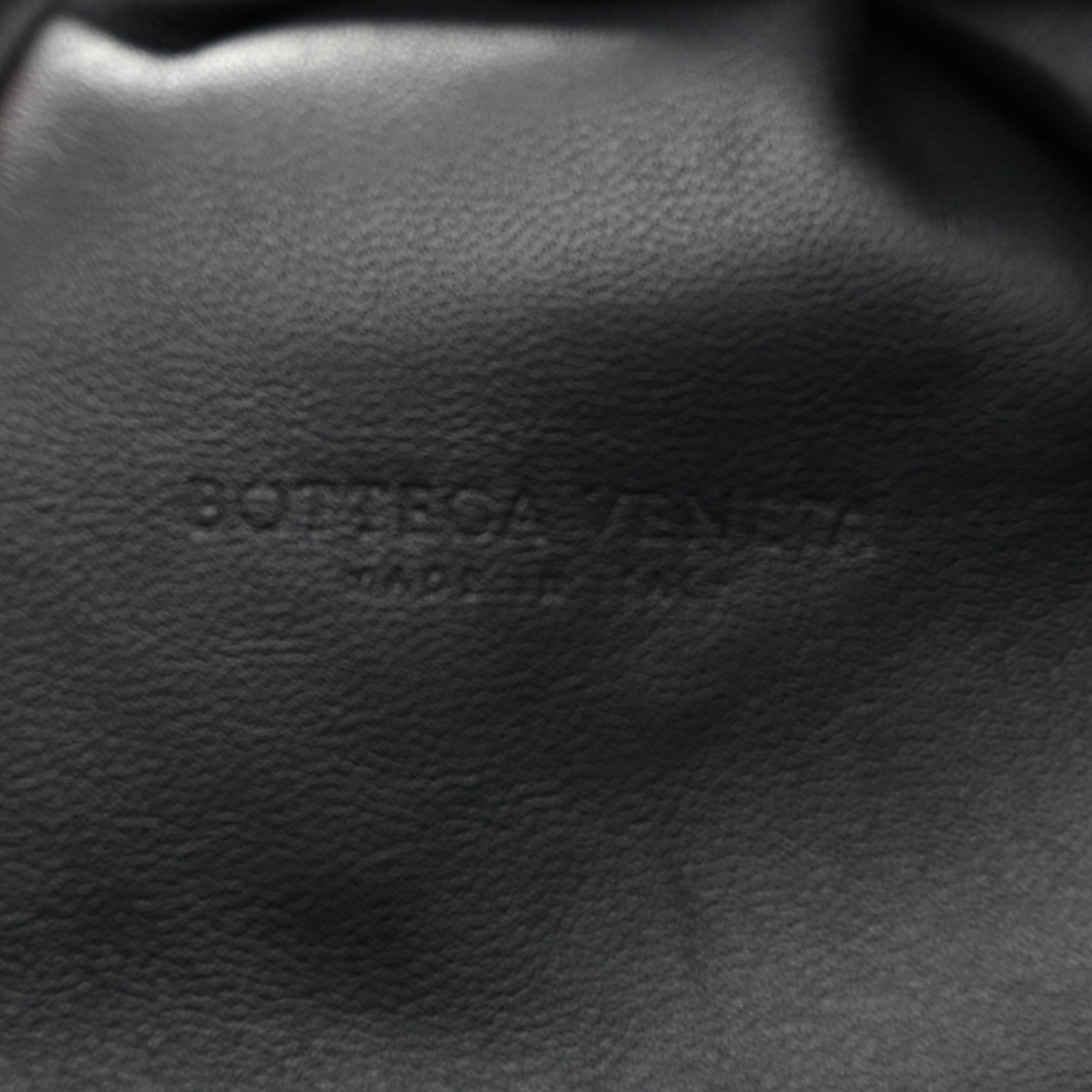 Bottega Veneta Nappa Maxi Intreccio The Pouch Oversized Clutch Black 6 of 7
