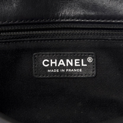 Chanel Calfskin Quilted Double Stitch Hamptons Clutch with Chain Black 5 of 9