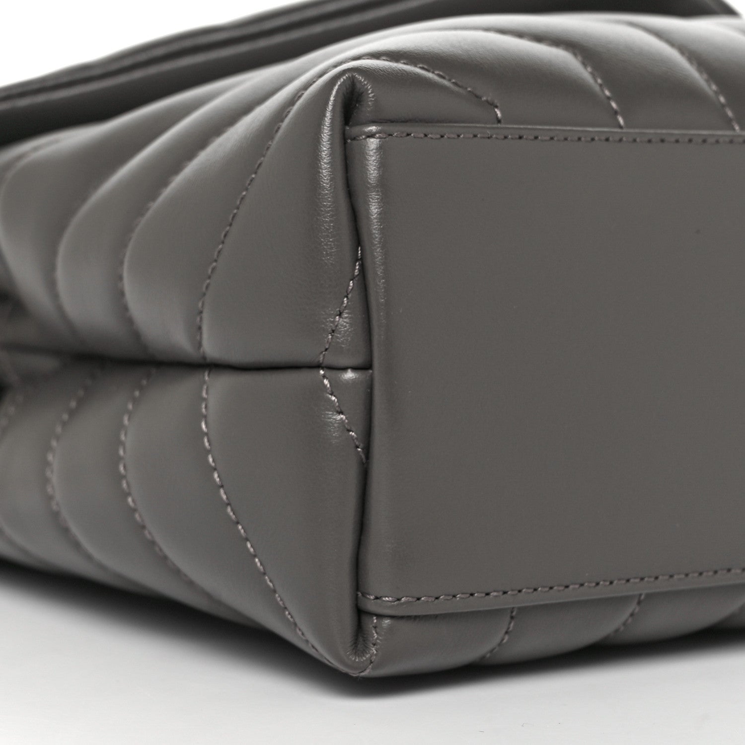 Saint Laurent Calfskin Y Quilted Monogram Small Loulou Chain Satchel Grey Khaki 4 of 8