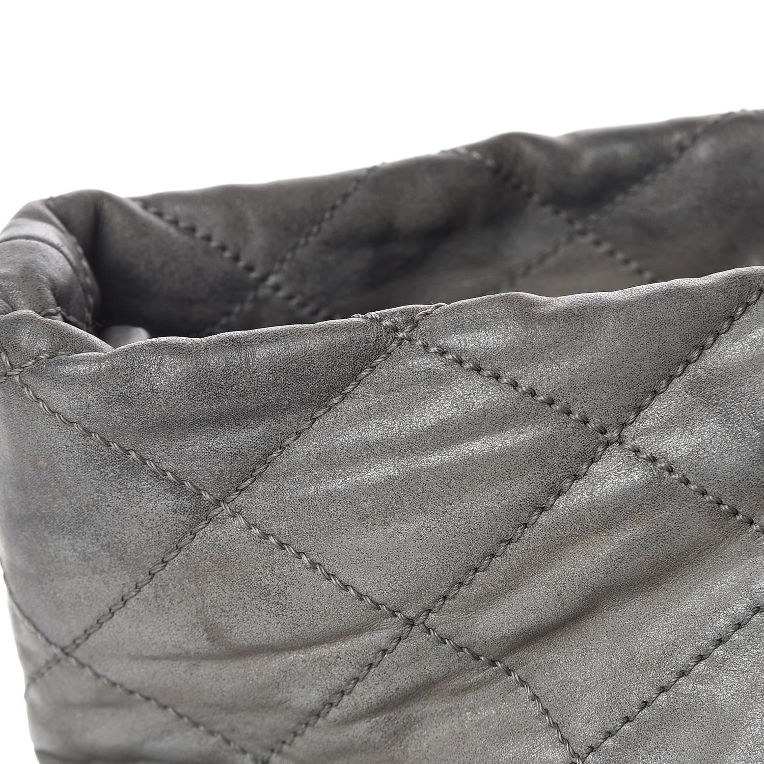 Chanel Iridescent Calfskin VIP Shopping Tote Grey 21 of 34