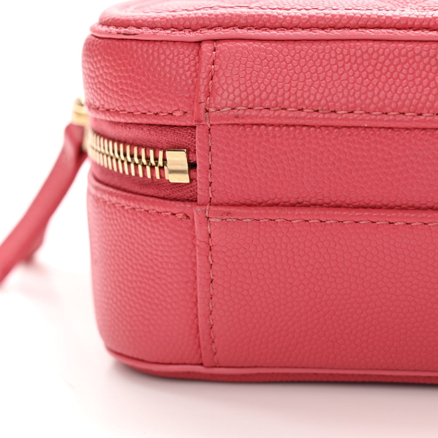 Caviar Quilted Small CC Filigree Vanity Case Pink
