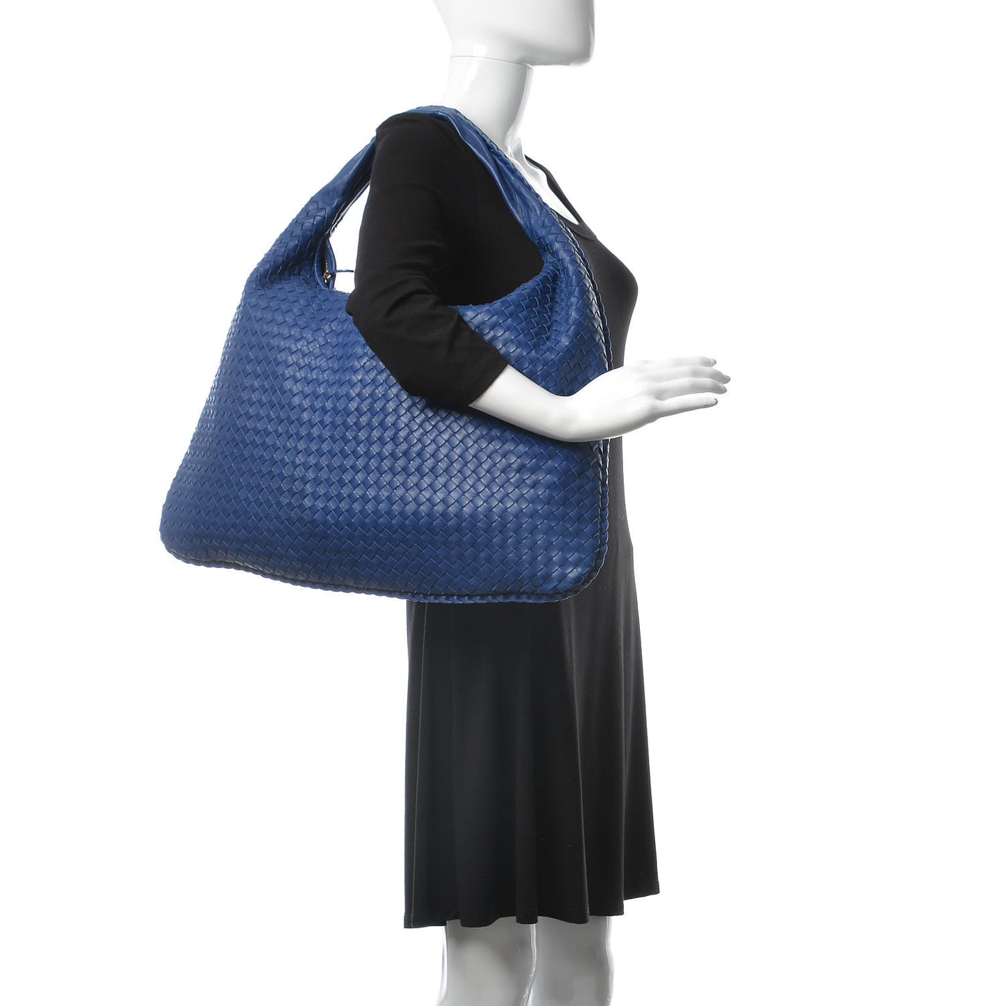 Nappa Intrecciato Maxi Veneta Hobo Cobalt