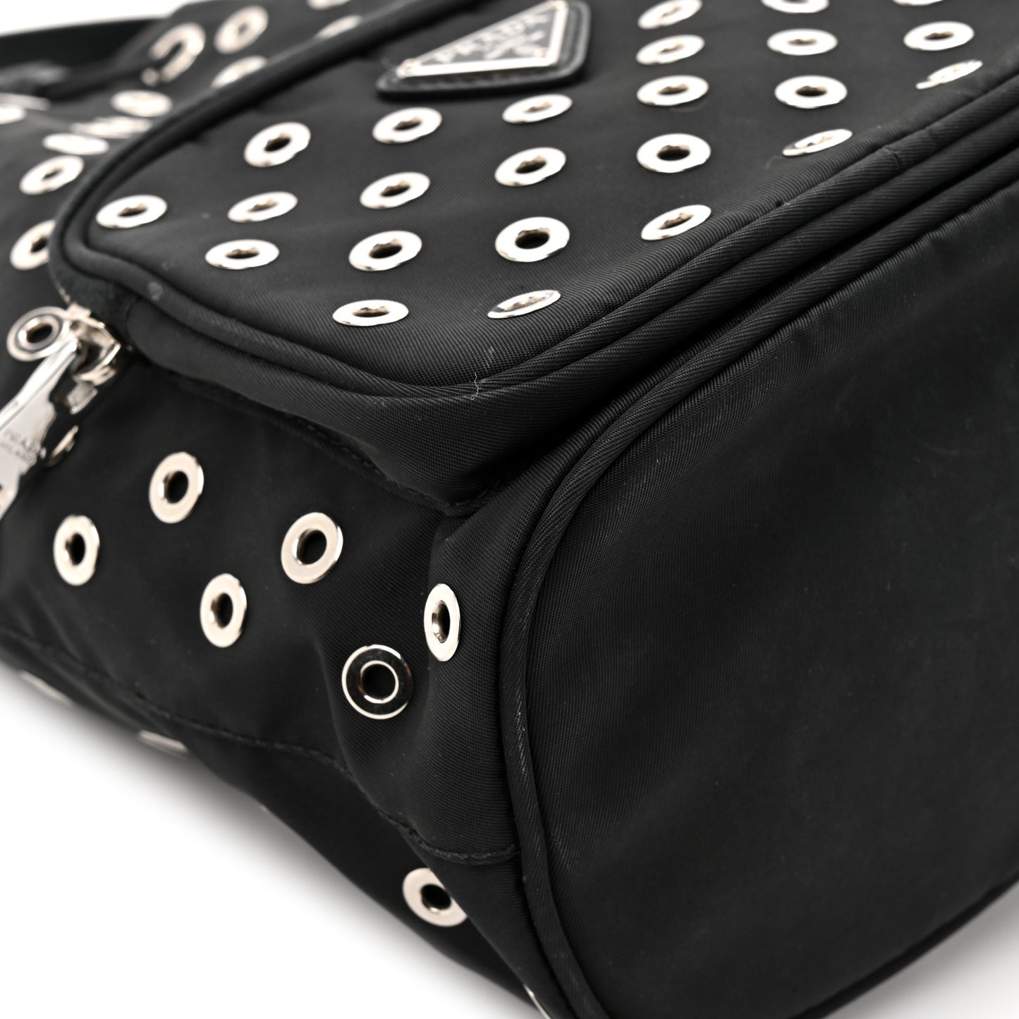 Tessuto Nylon Saffiano Grommets Mini Bucket Crossbody Bag Black