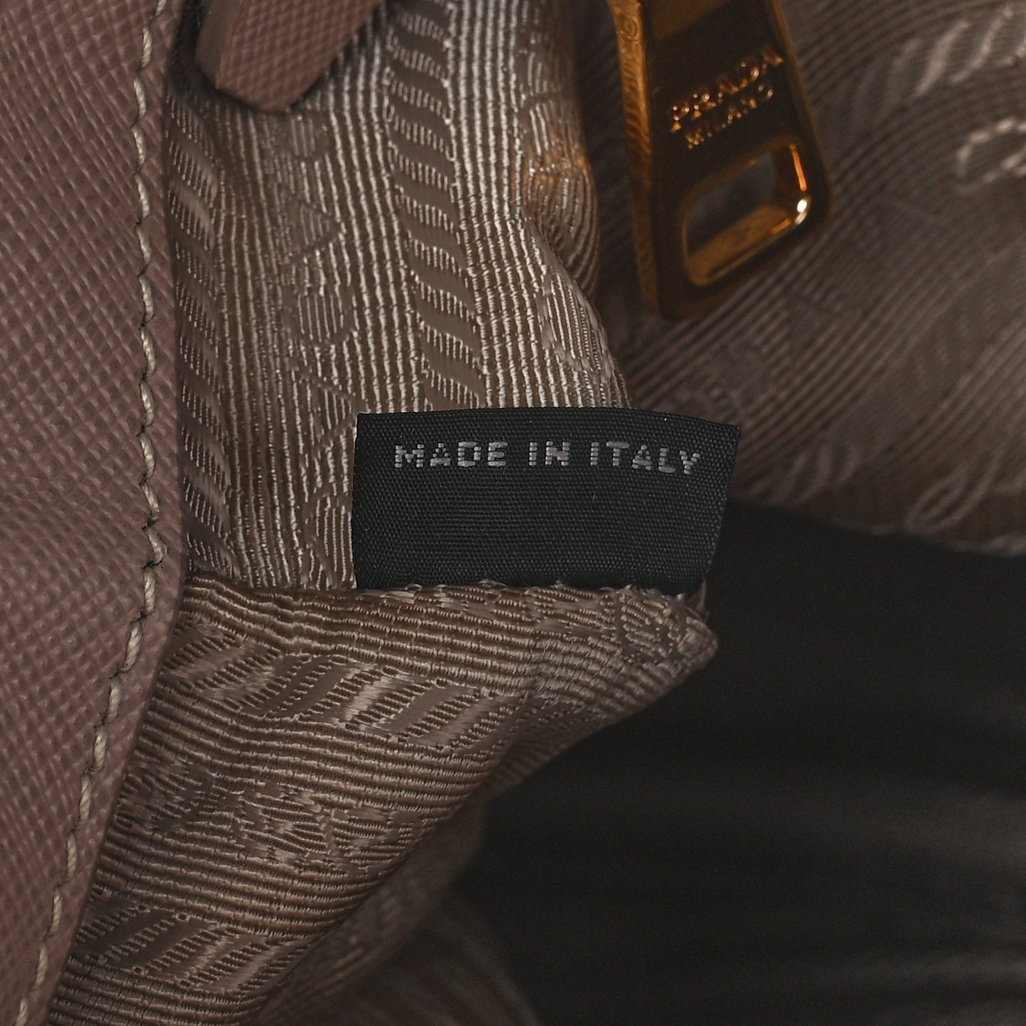 Saffiano Lux Small Tote Cammeo