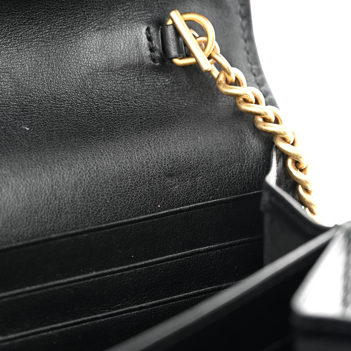 Calfskin Matelasse GG Marmont Chain Wallet Black