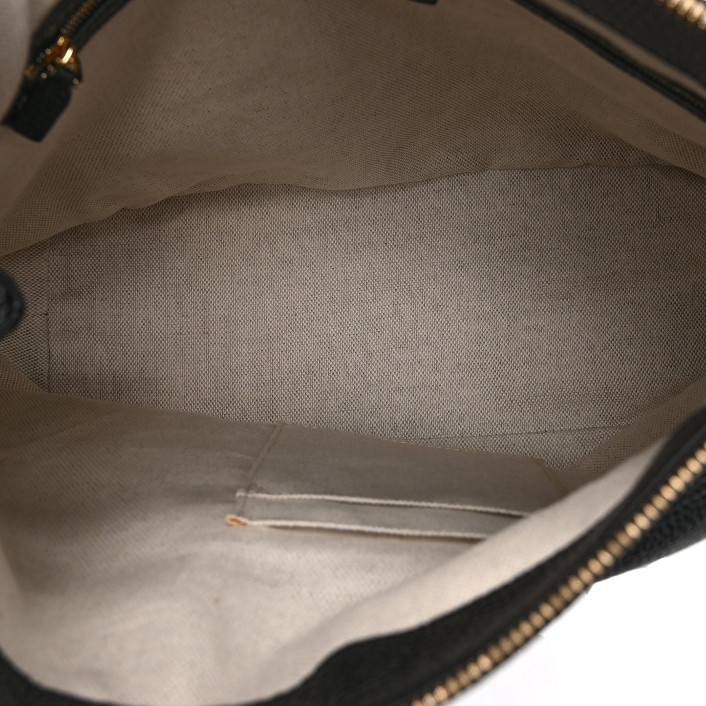 Pebbled Calfskin Large Soho Hobo Black