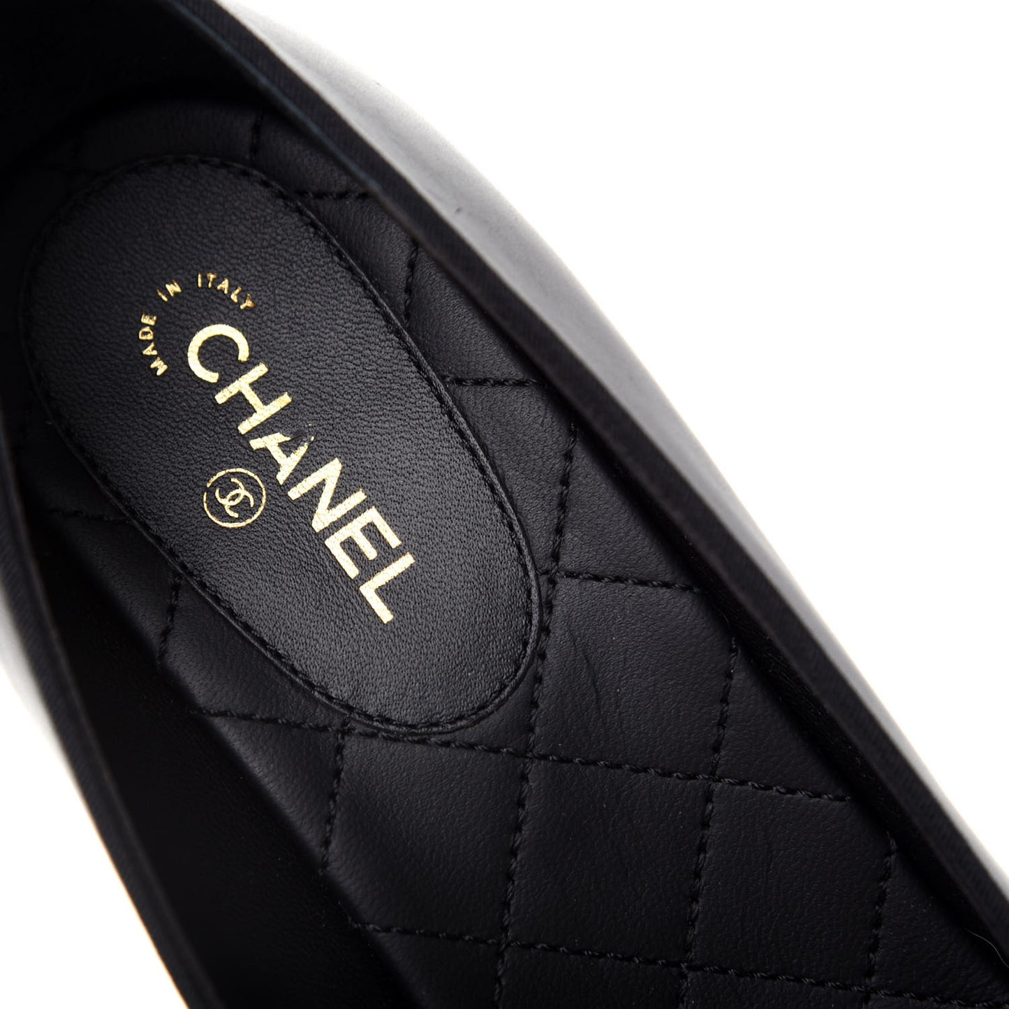 Lambskin Patent Calfskin Pearl Camellia Cap Toe Pumps 37 Black