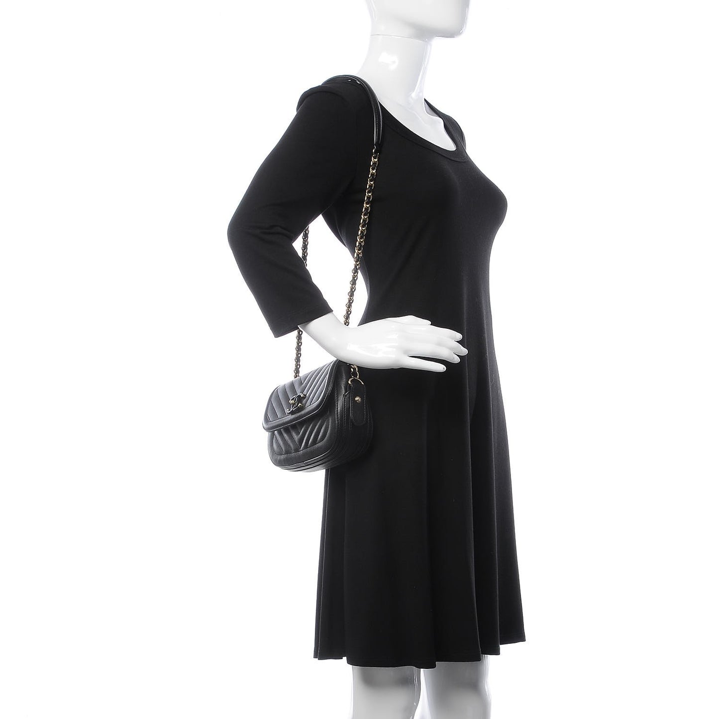 Calfskin Chevron Quilted Mini Messenger Flap Black