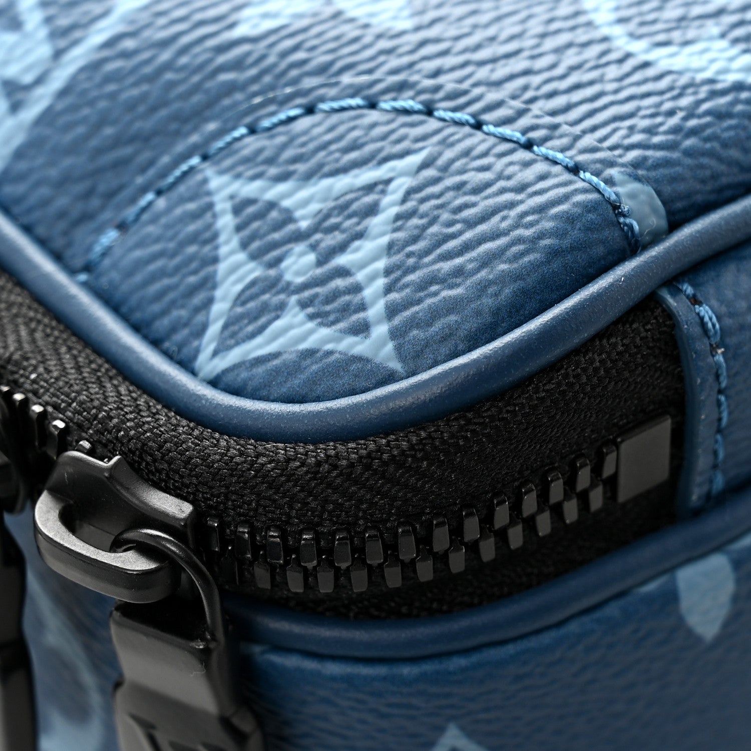 Louis Vuitton Monogram Alpha Wearable Wallet Atlantic Blue 11 of 12