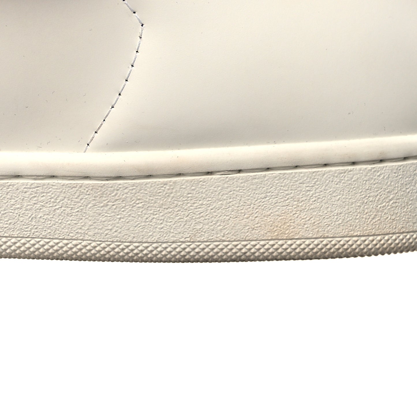Calfskin Metallic Ayers Signature Court Lips Sneakers 40.5 Optic White