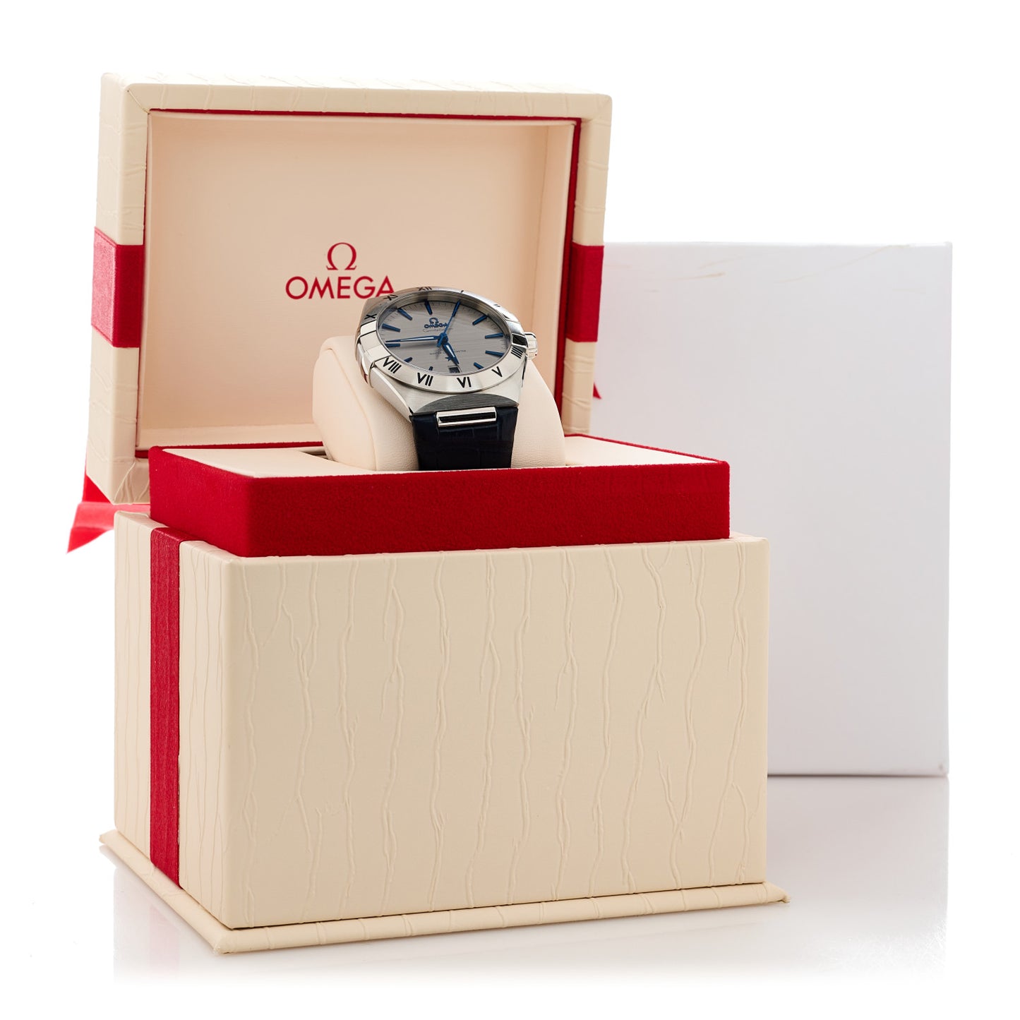 Stainless Steel 39mm Constellation Co-Axial Master Chronometer Automatic Watch Silver 131.13.39.20.06.002