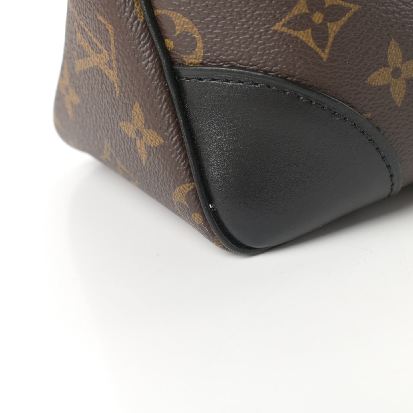 Monogram Odeon MM Black