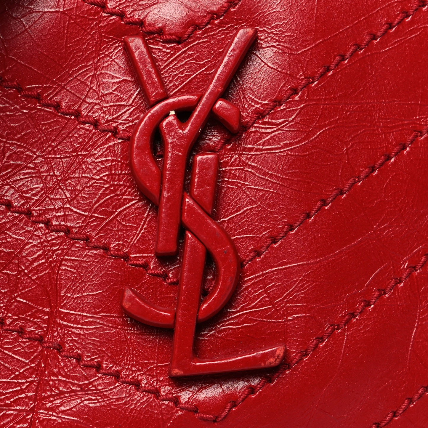 Crinkled Calfskin Matelasse Niki Bill Pouch Red