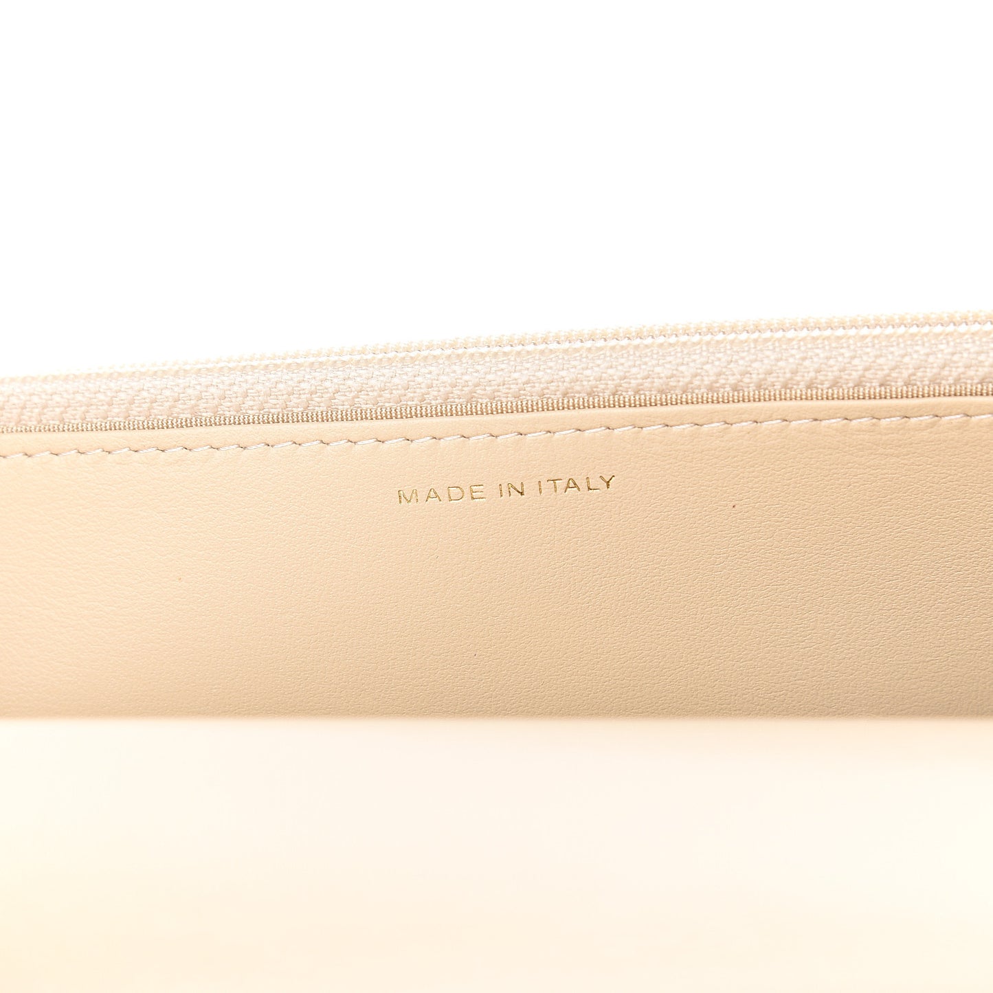 Goatskin Quilted 19 Wallet On Chain WOC Beige