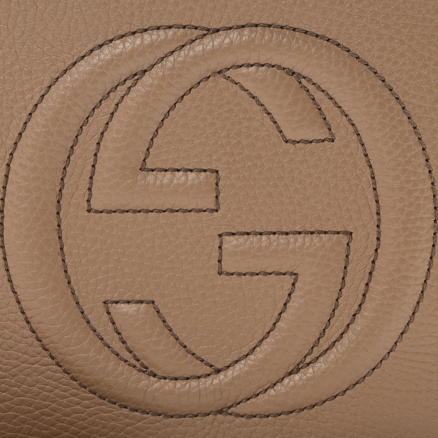 Pebbled Calfskin Small Soho Disco Bag Camelia