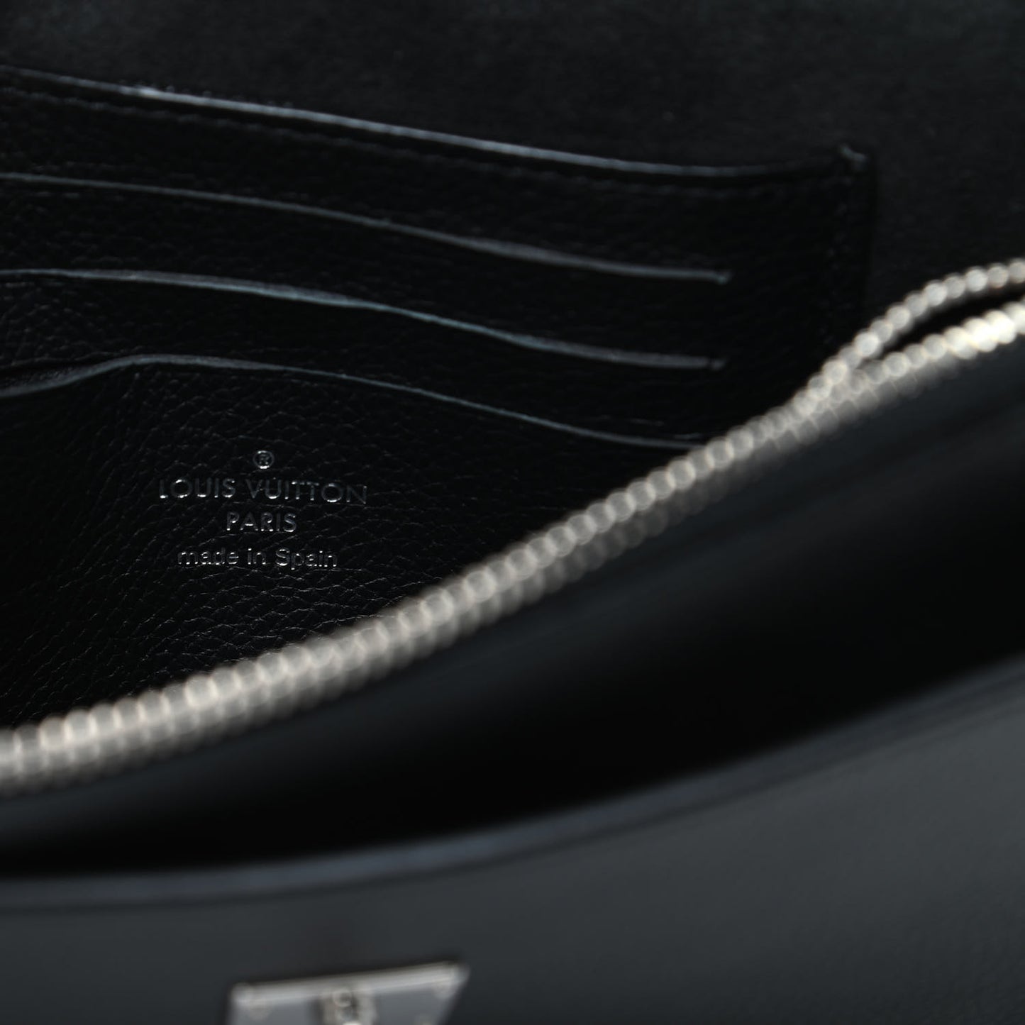 Soft Calfskin My Lockme Chain Pochette Black