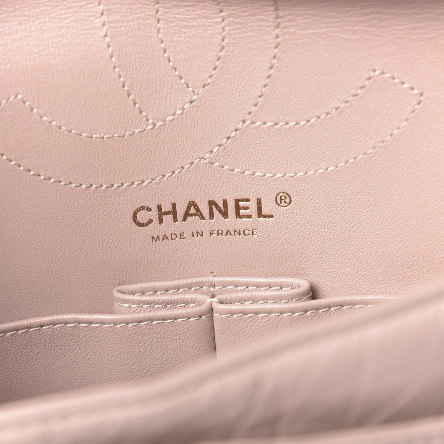 Aged Calfskin Quilted 2.55 Reissue 225 Flap Light Beige