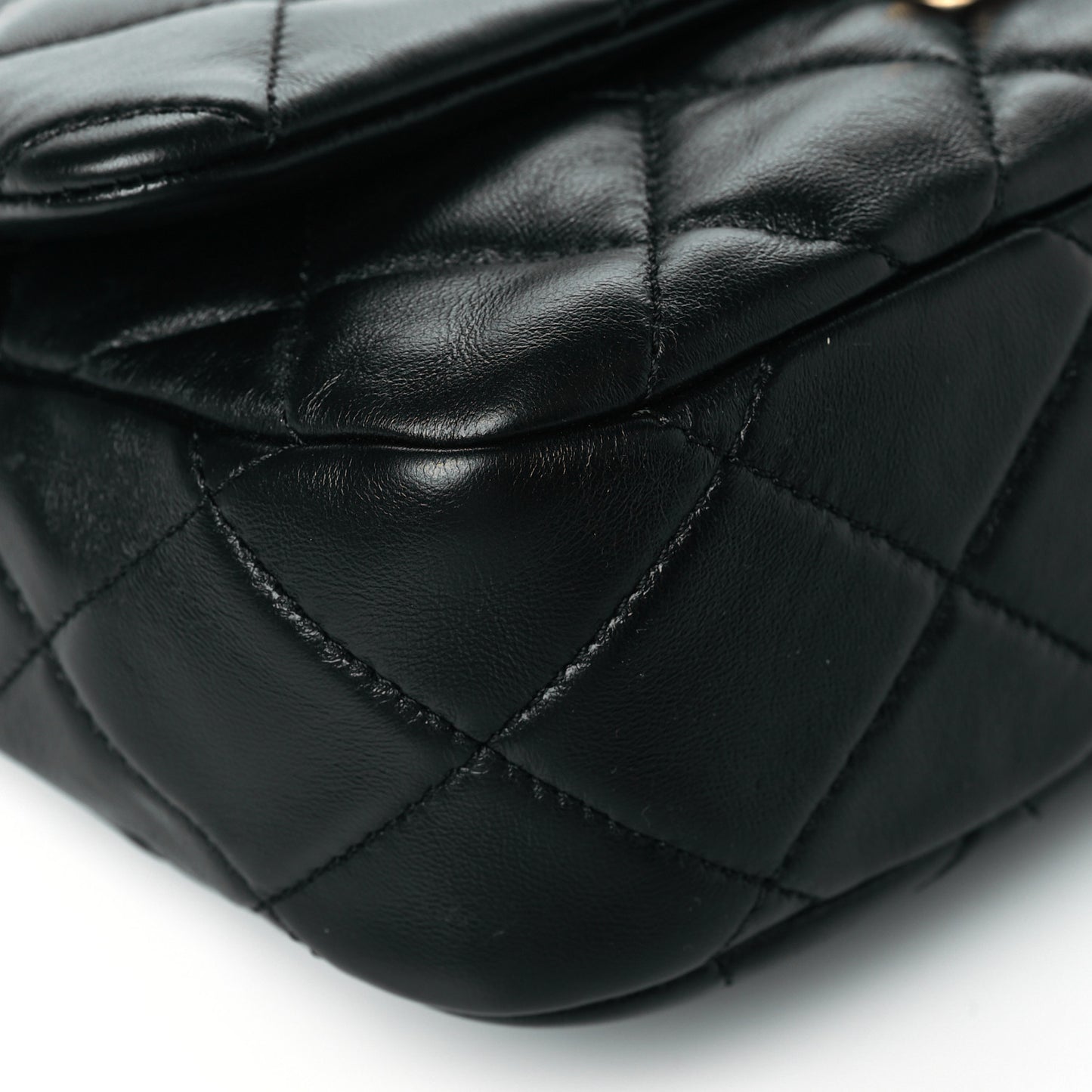 Lambskin Quilted Small Lacquered Chain Flap Black