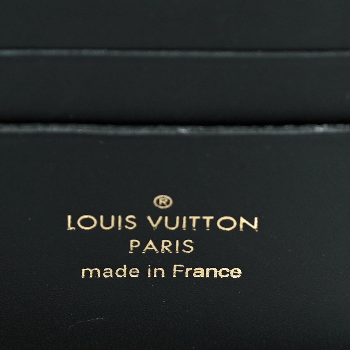 Reverse Monogram Dauphine Chain Wallet