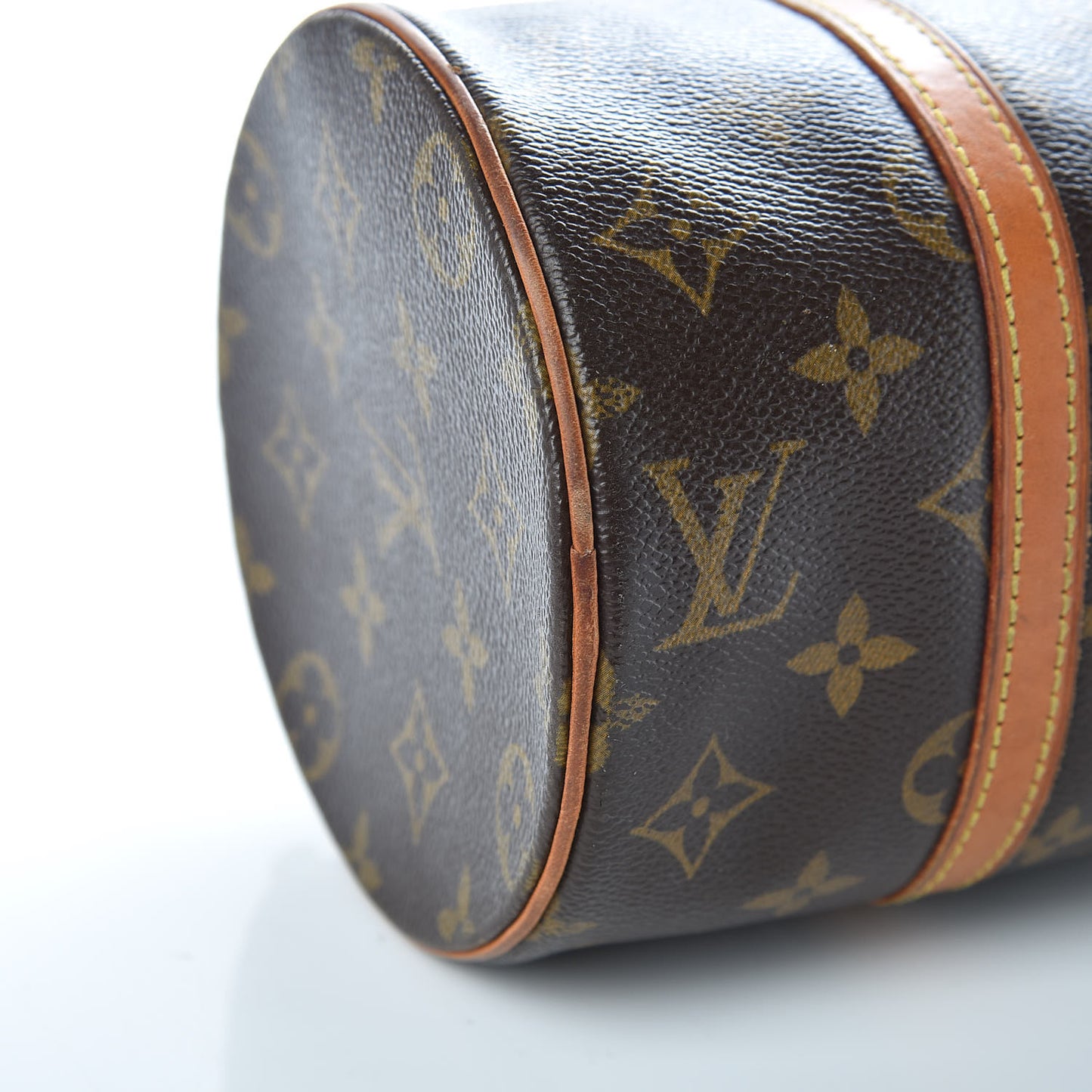 Monogram Papillon 26
