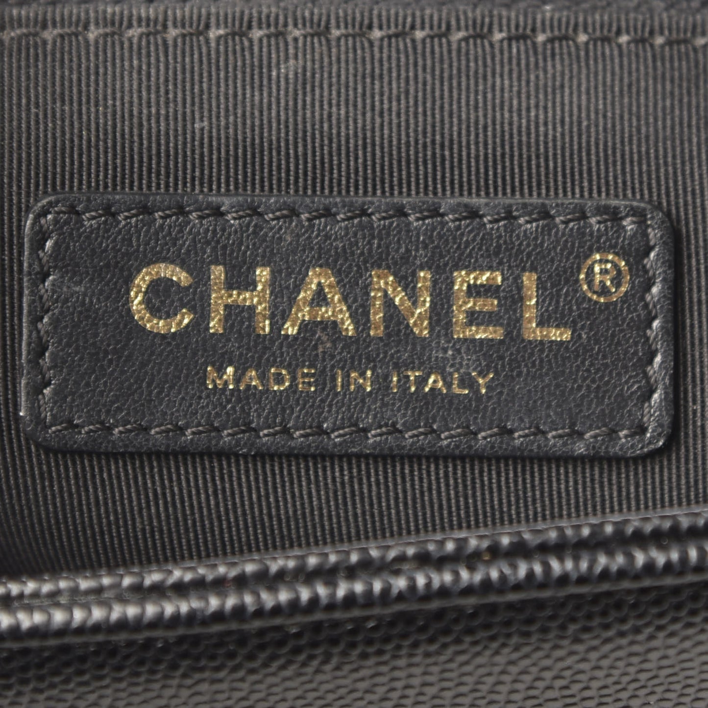Caviar Quilted New Medium Boy Flap Black